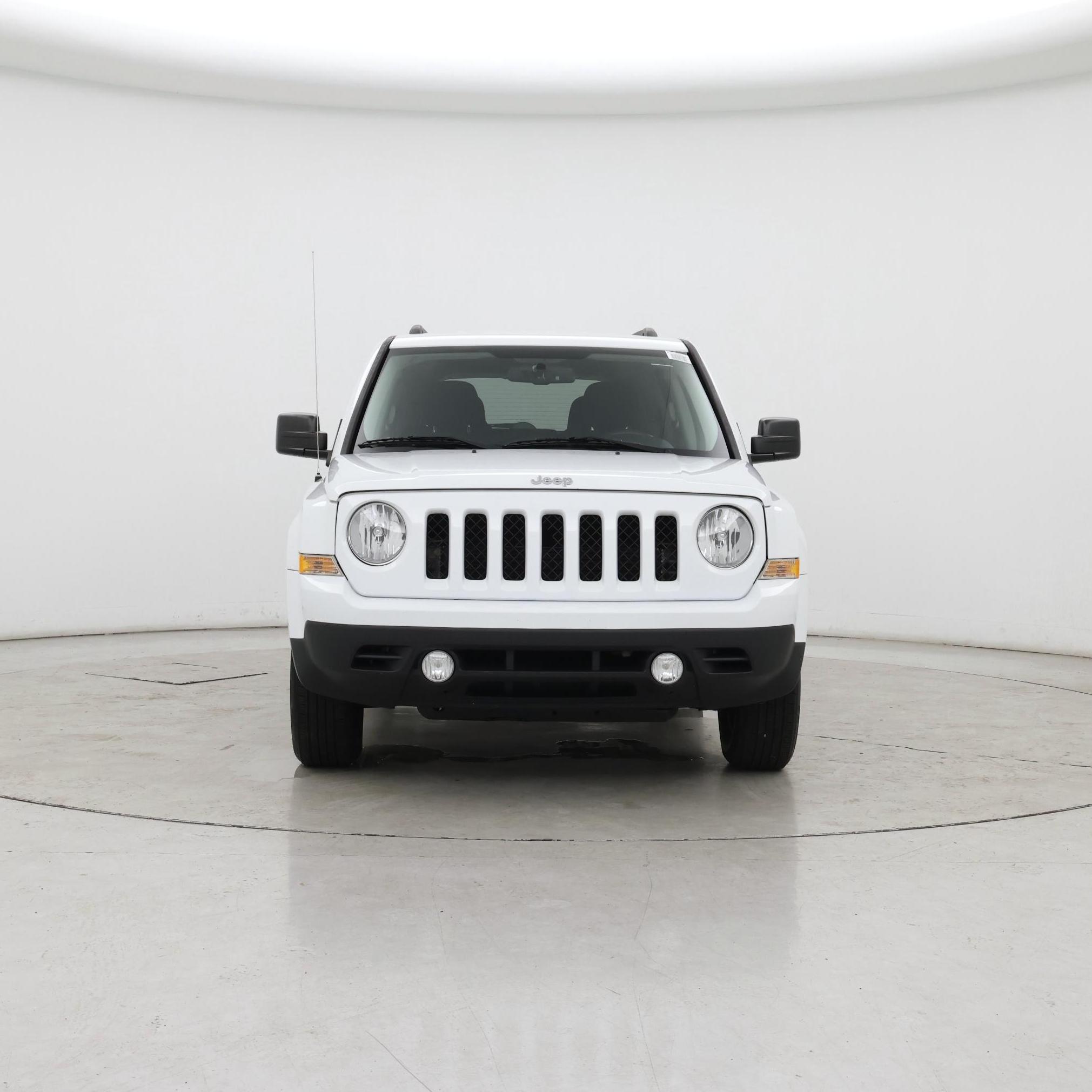 Thumbnail: 2016 Jeep Patriot - 5
