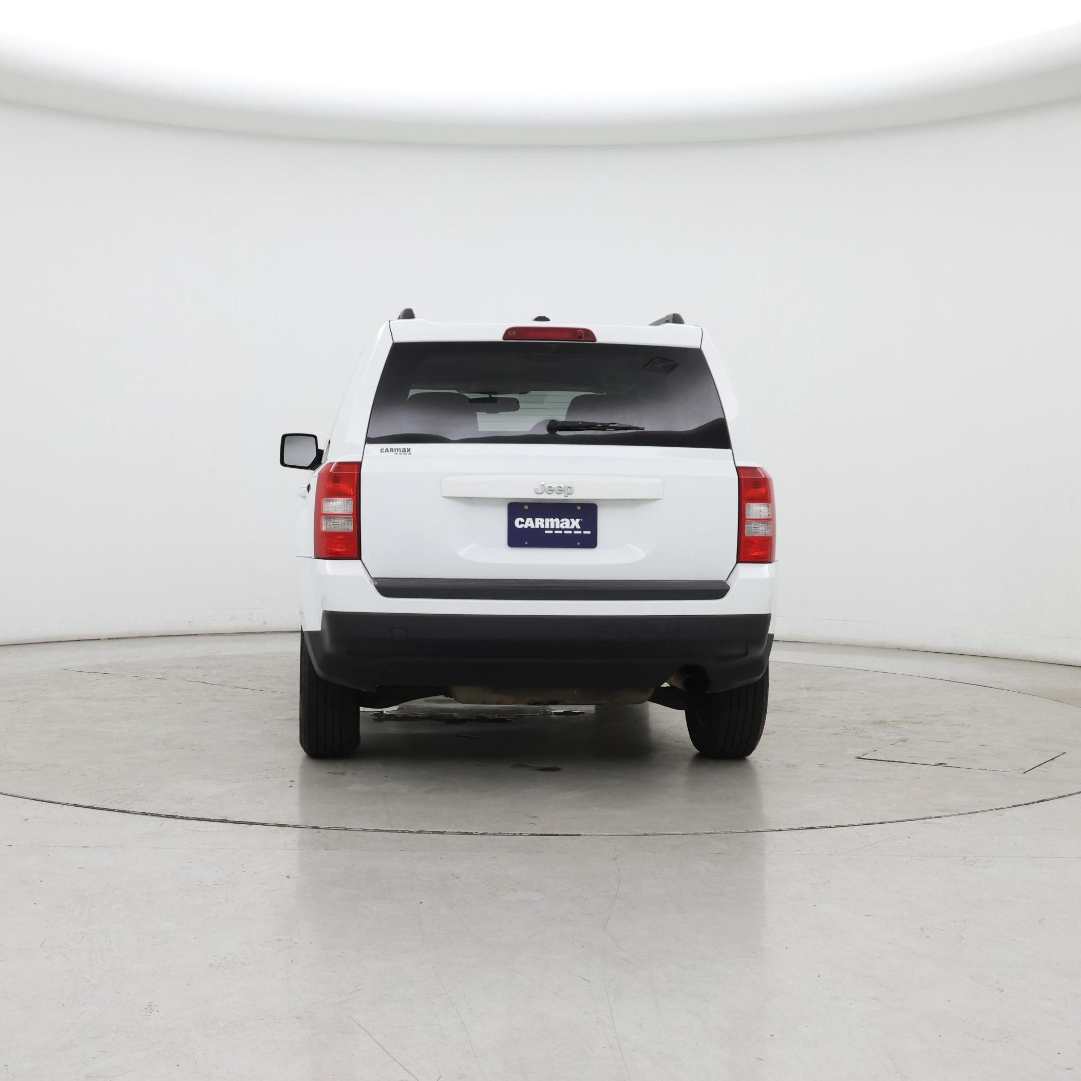 Thumbnail: 2016 Jeep Patriot - 6