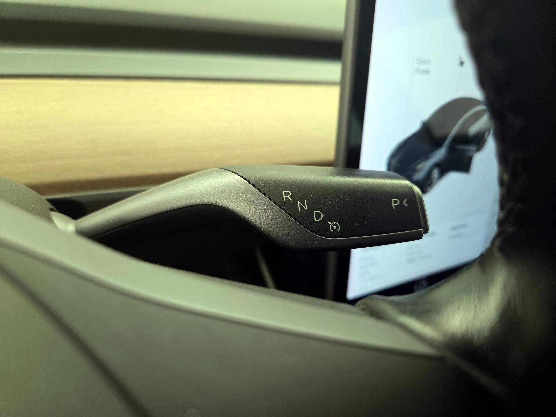Thumbnail: 2019 Tesla Model 3 - 17