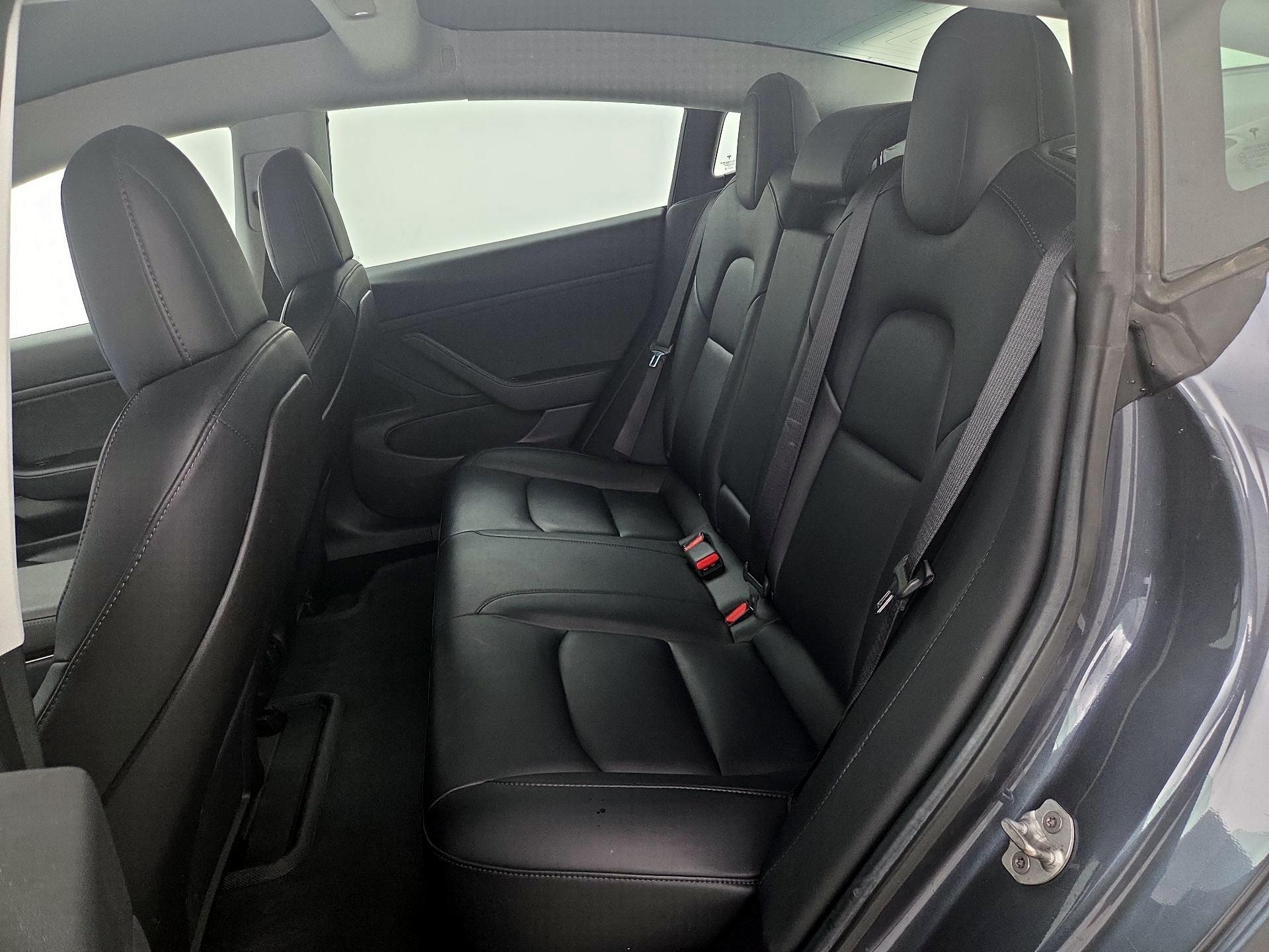 Thumbnail: 2019 Tesla Model 3 - 19