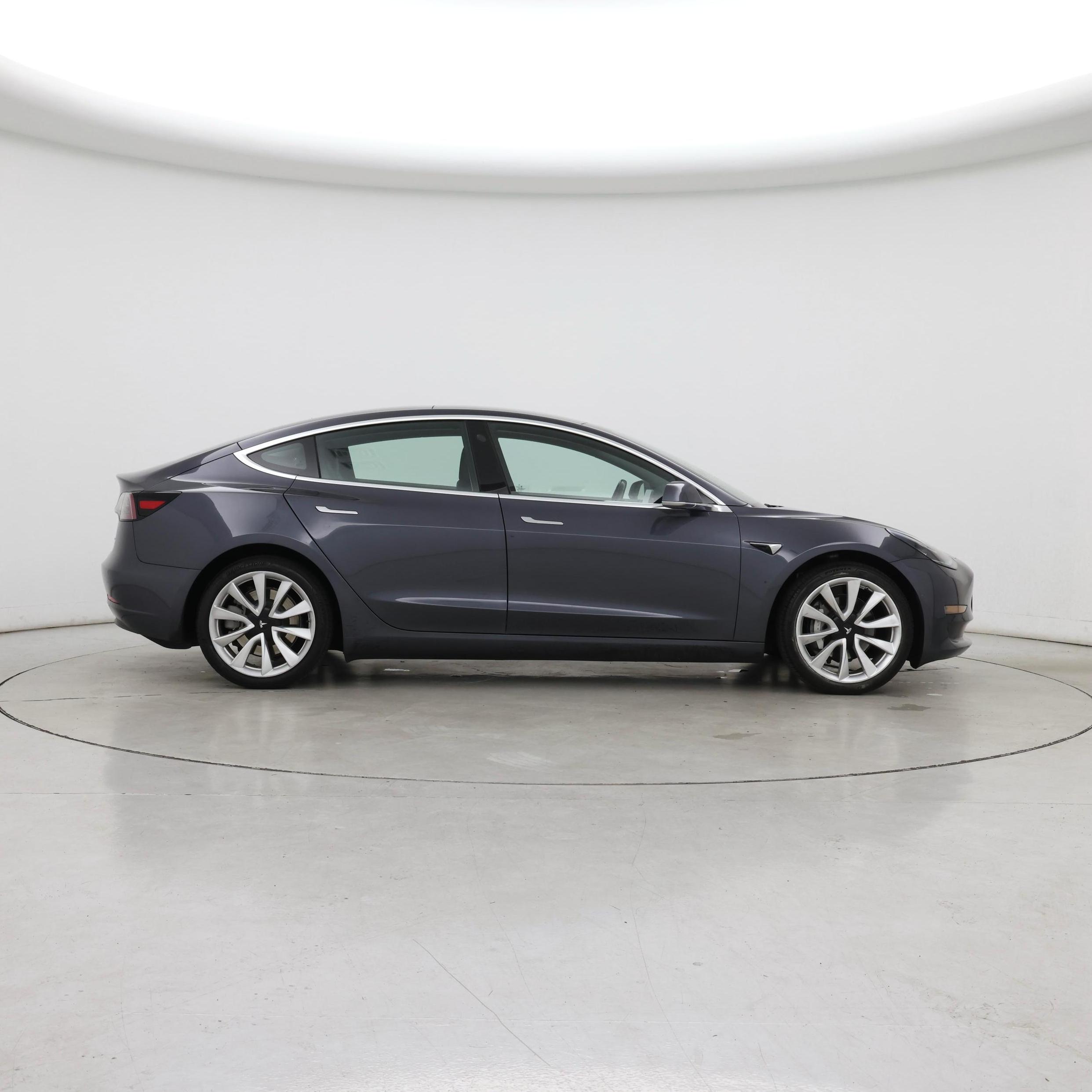 Thumbnail: 2019 Tesla Model 3 - 7
