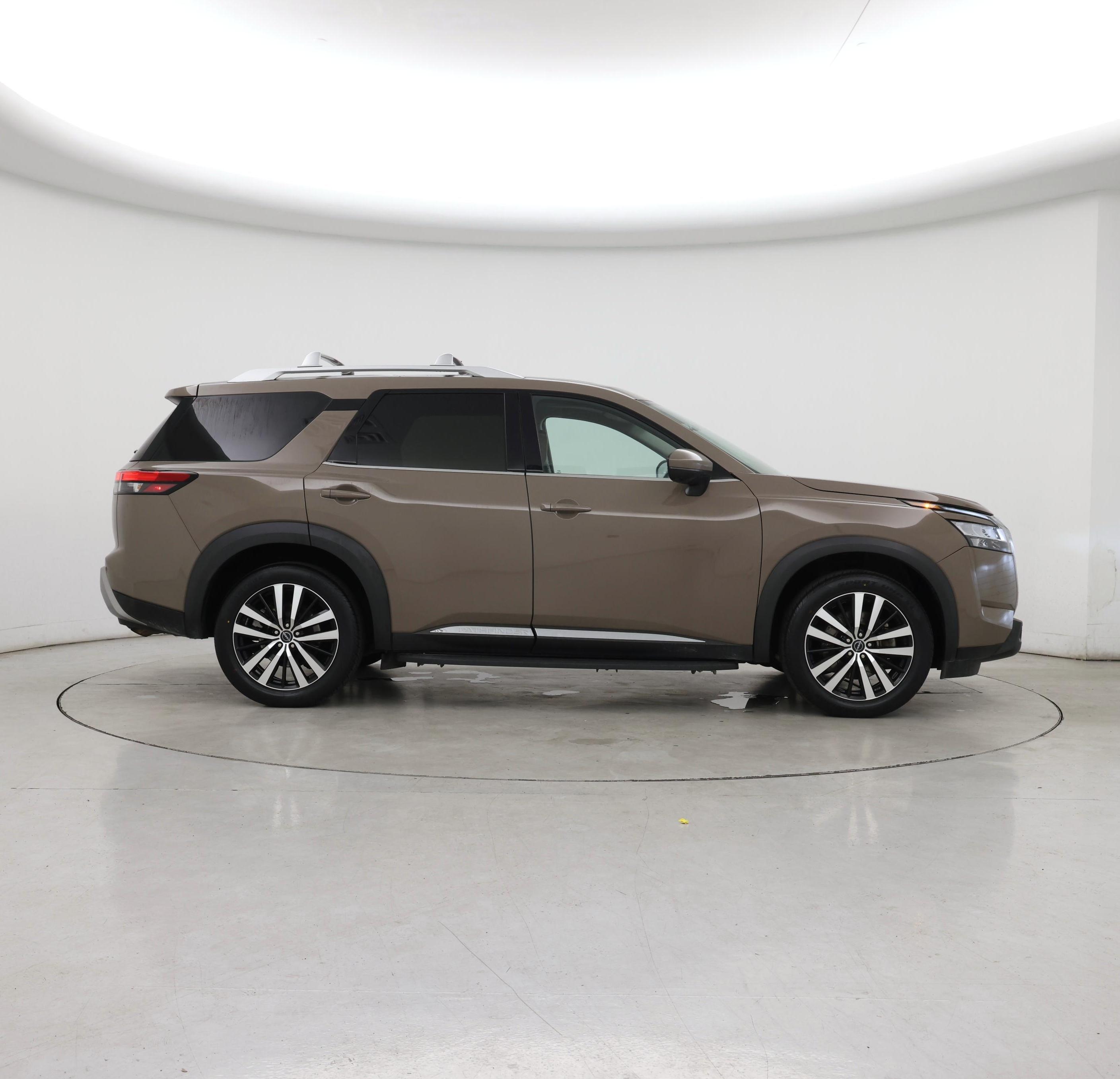 Thumbnail: 2023 Nissan Pathfinder - 7