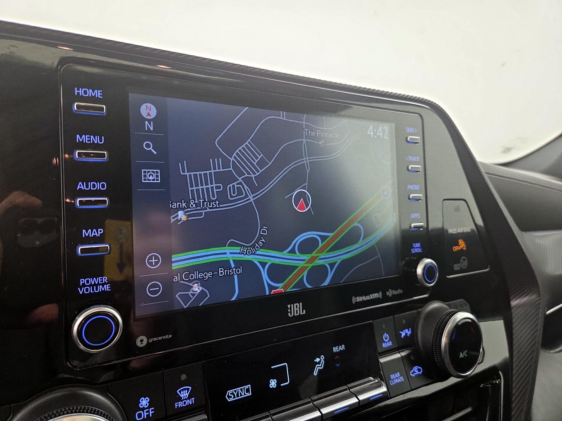 Thumbnail: 2021 Toyota Highlander - 14