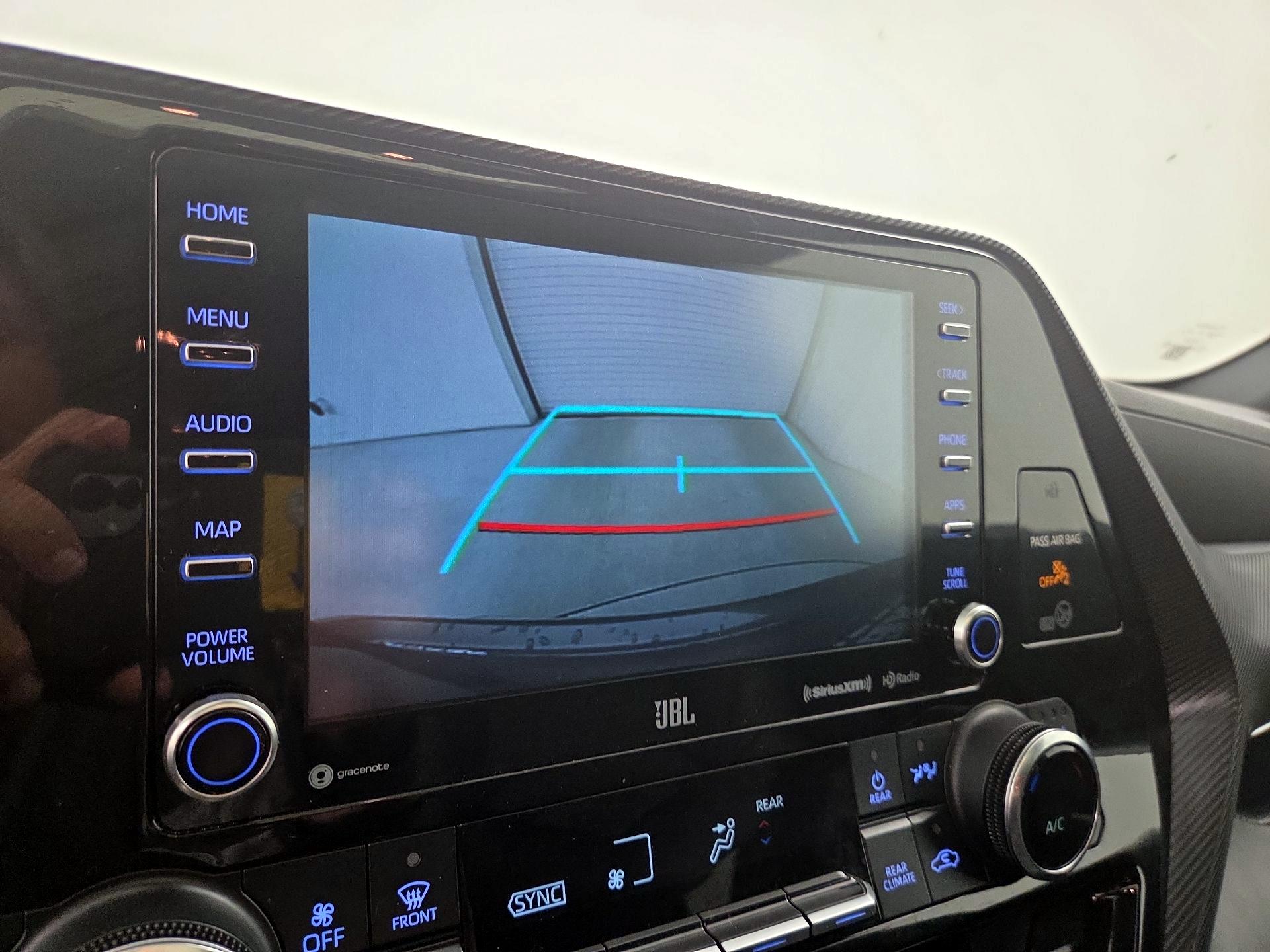Thumbnail: 2021 Toyota Highlander - 15