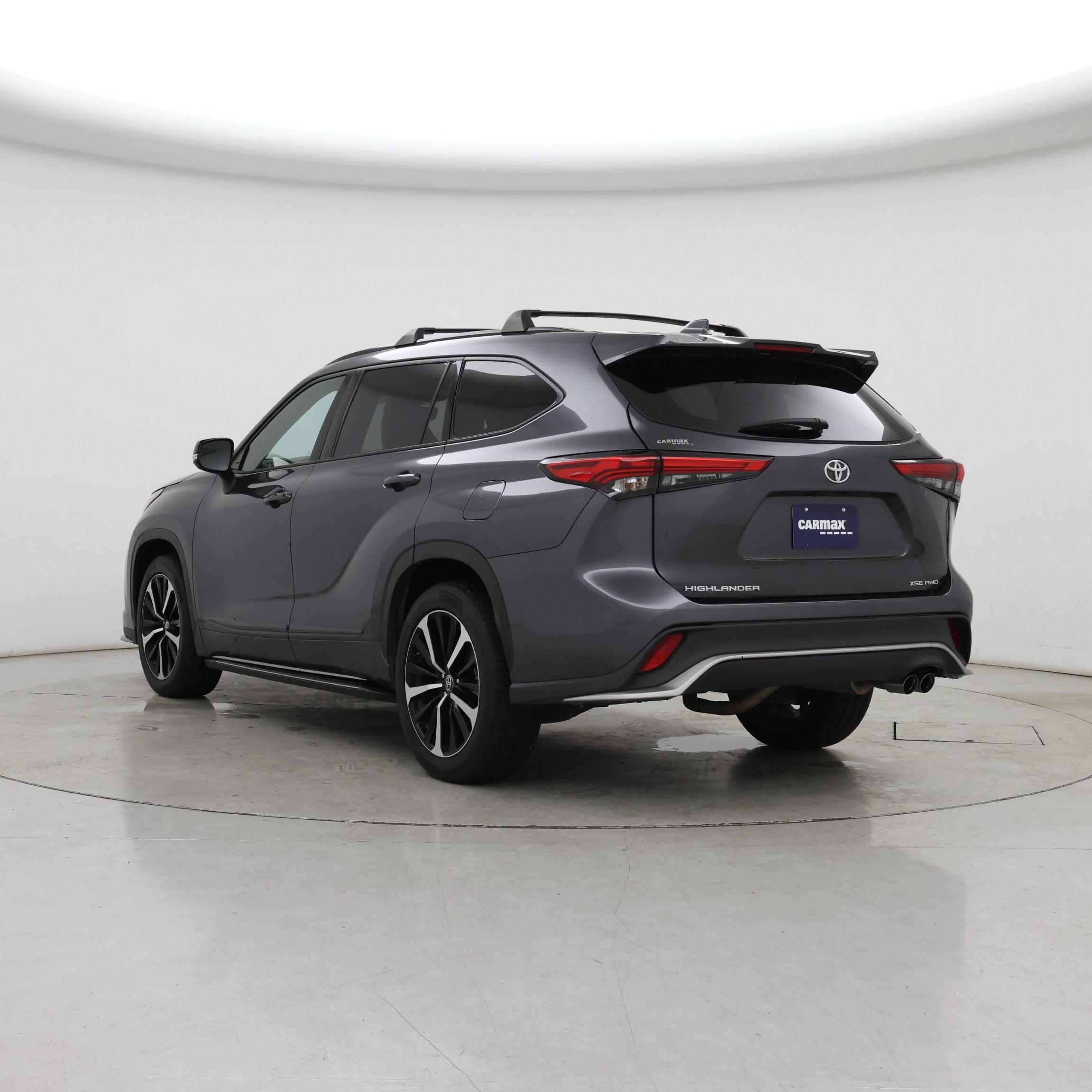 Thumbnail: 2021 Toyota Highlander - 2