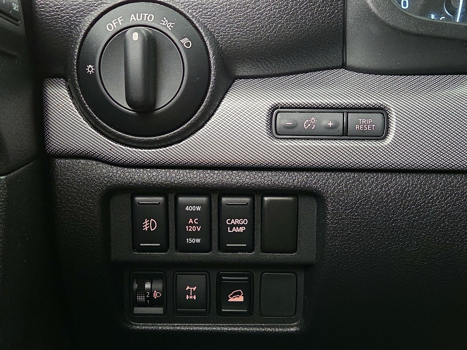 2019 Nissan Titan PRO-4X - Photo 14