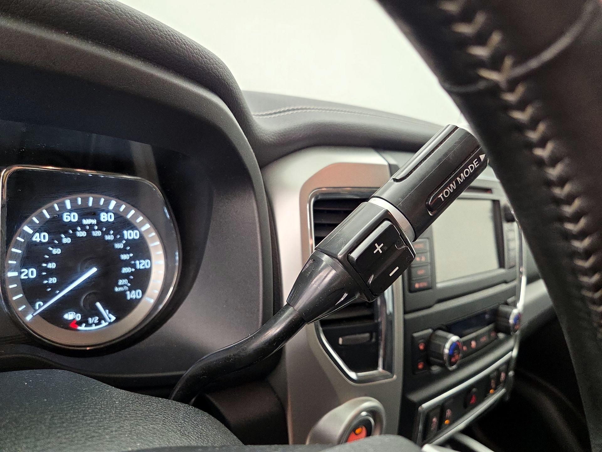 Thumbnail: 2019 Nissan Titan - 18