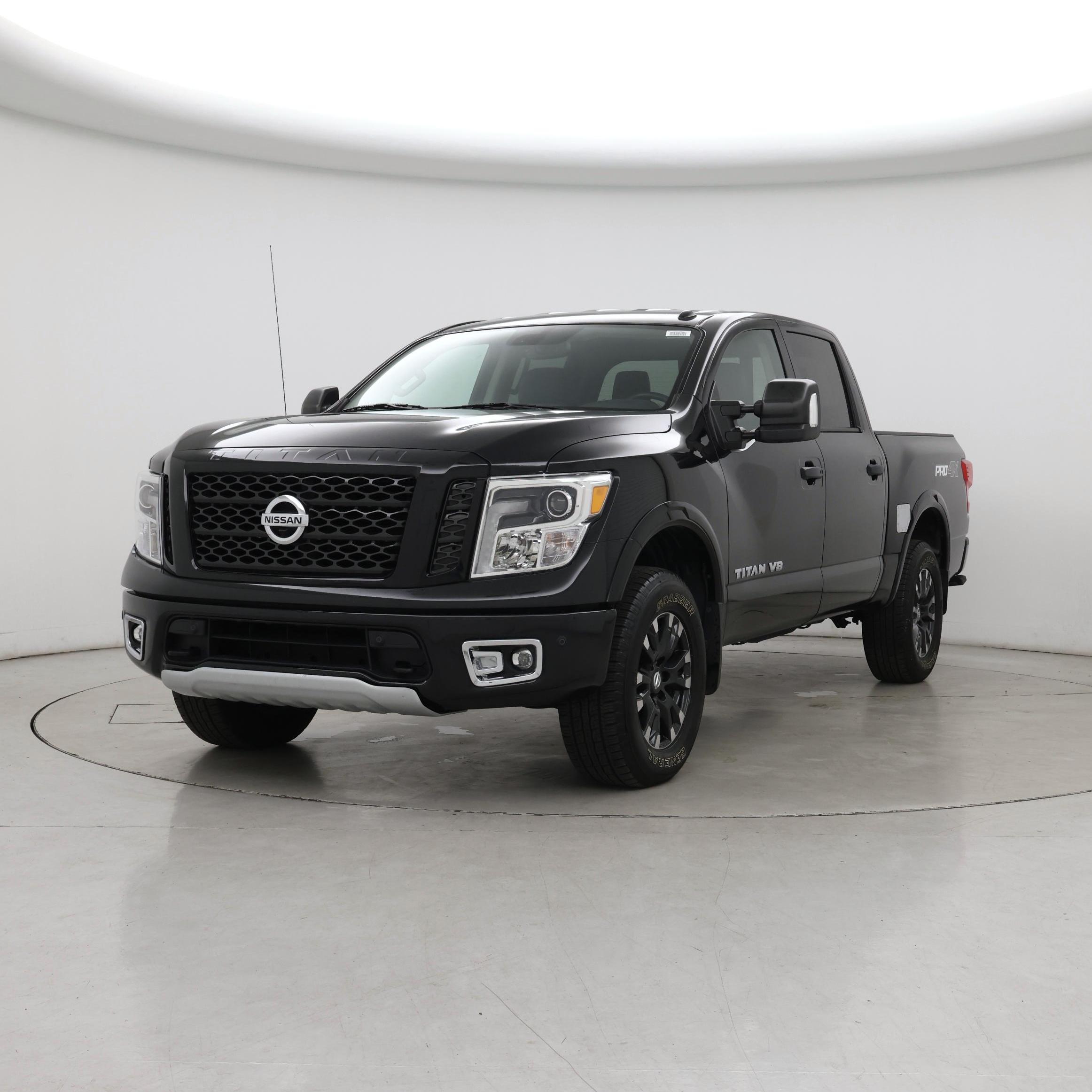 Thumbnail: 2019 Nissan Titan - 4
