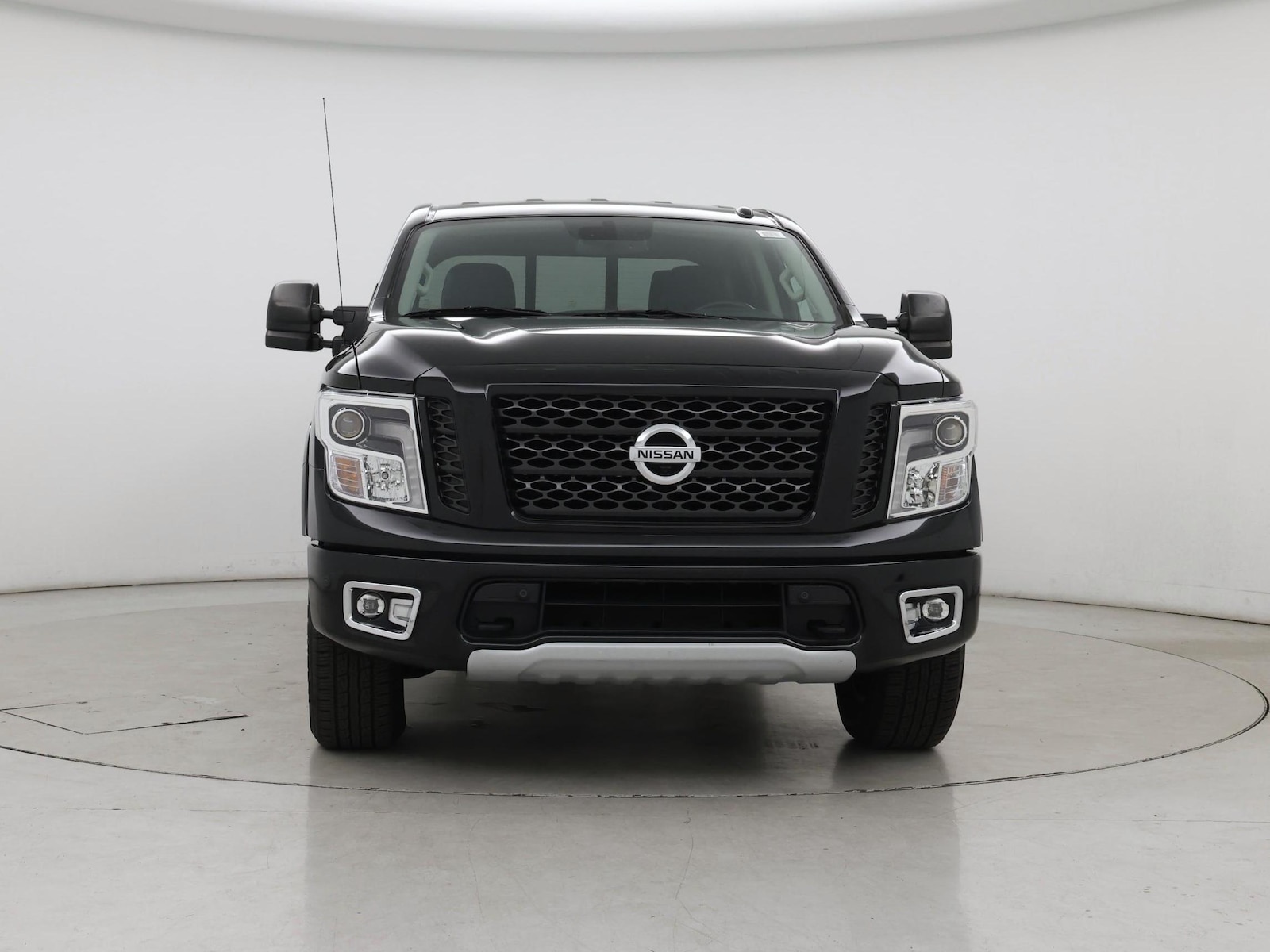 2019 Nissan Titan PRO-4X - Photo 6