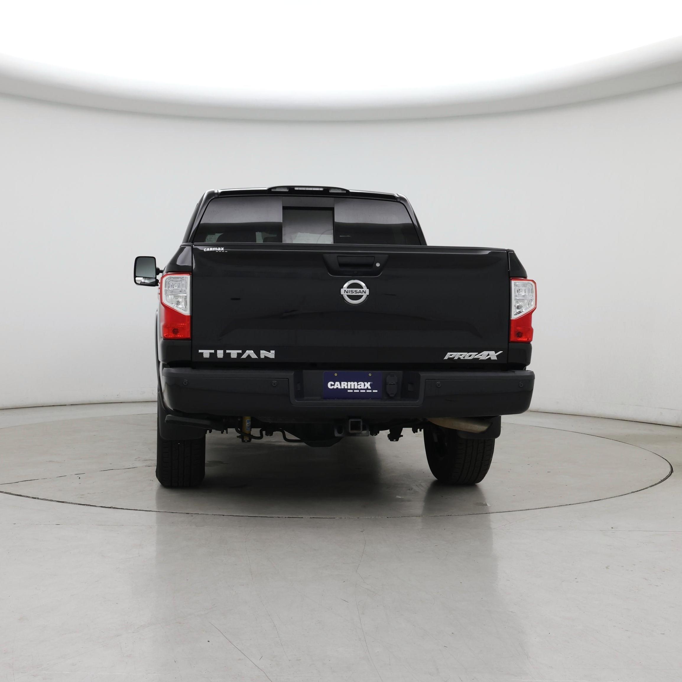 Thumbnail: 2019 Nissan Titan - 6