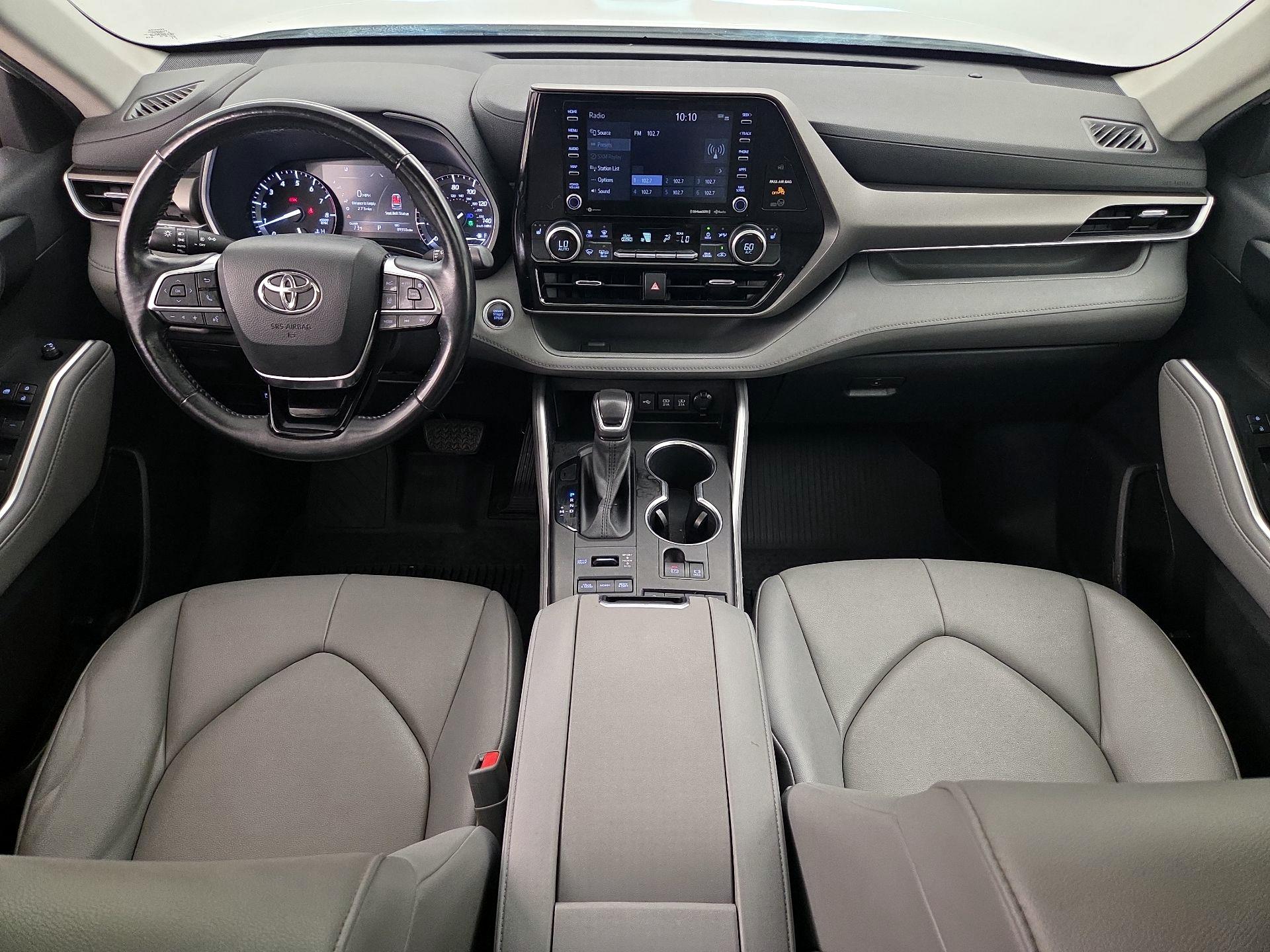 Thumbnail: 2021 Toyota Highlander - 9