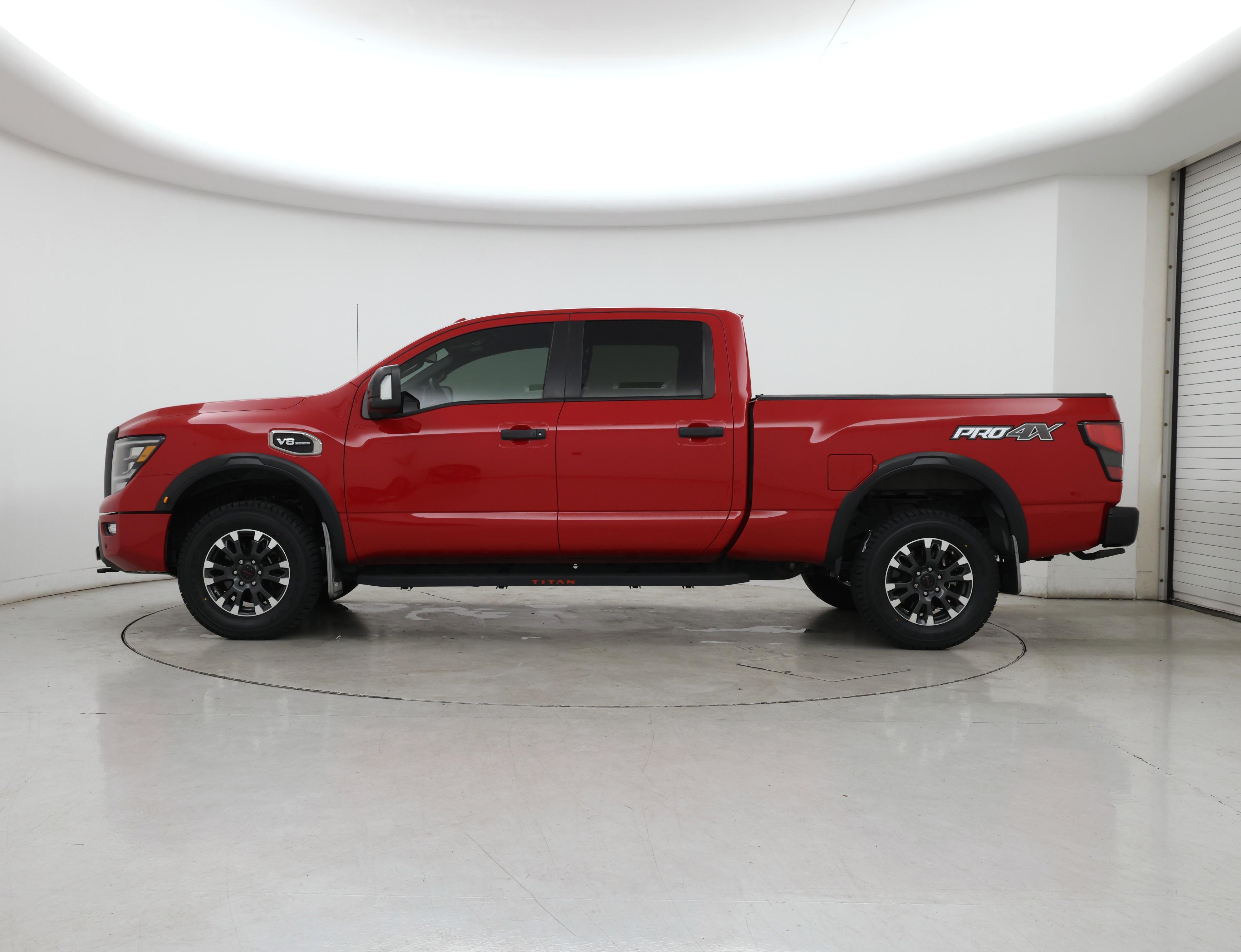 Thumbnail: 2021 Nissan Titan - 3