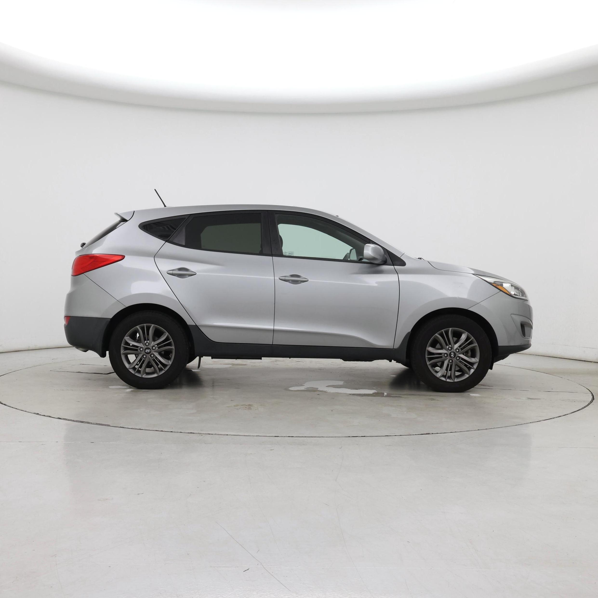 Thumbnail: 2015 Hyundai Tucson - 7