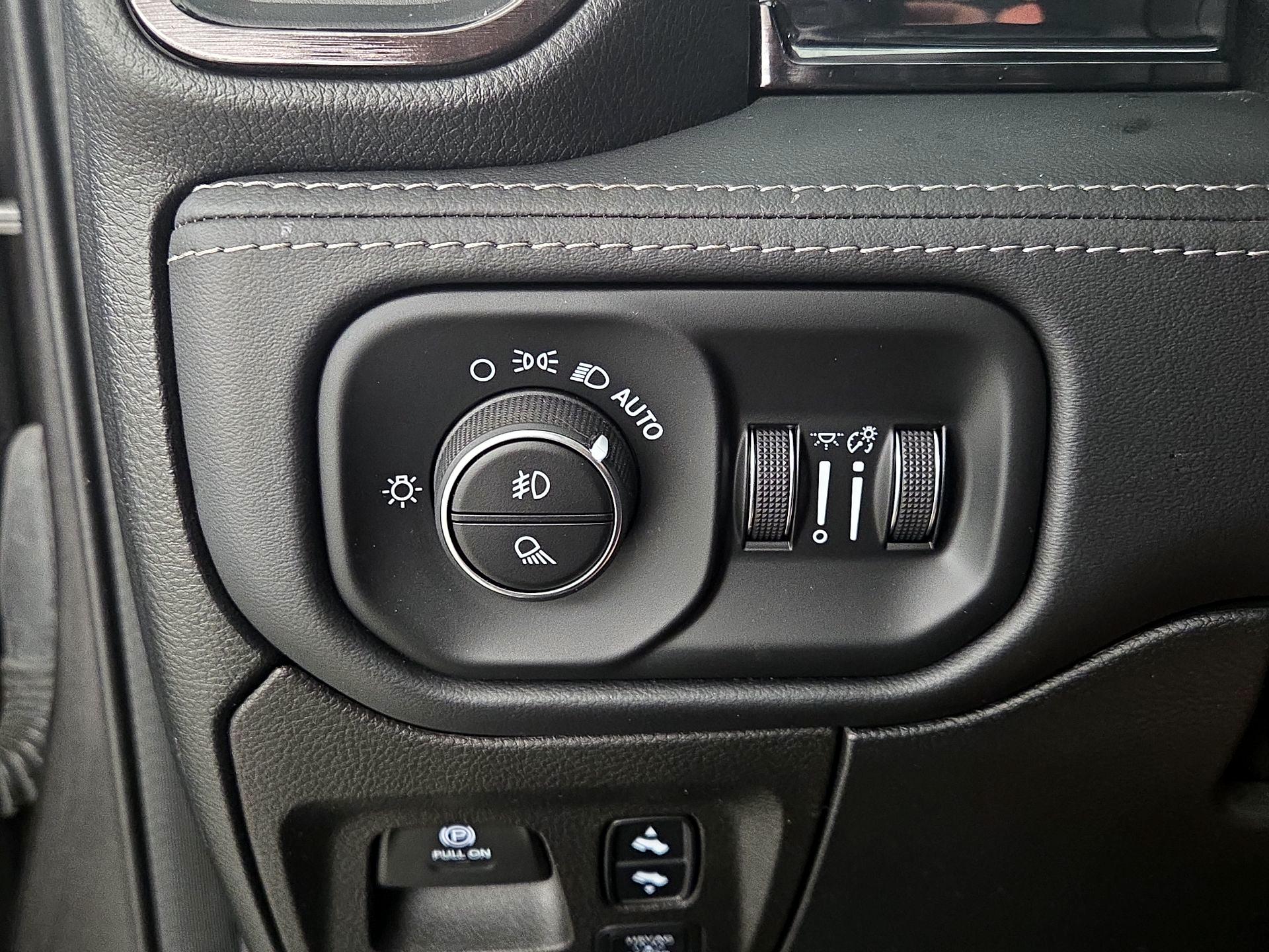 Thumbnail: 2022 RAM 1500 - 13