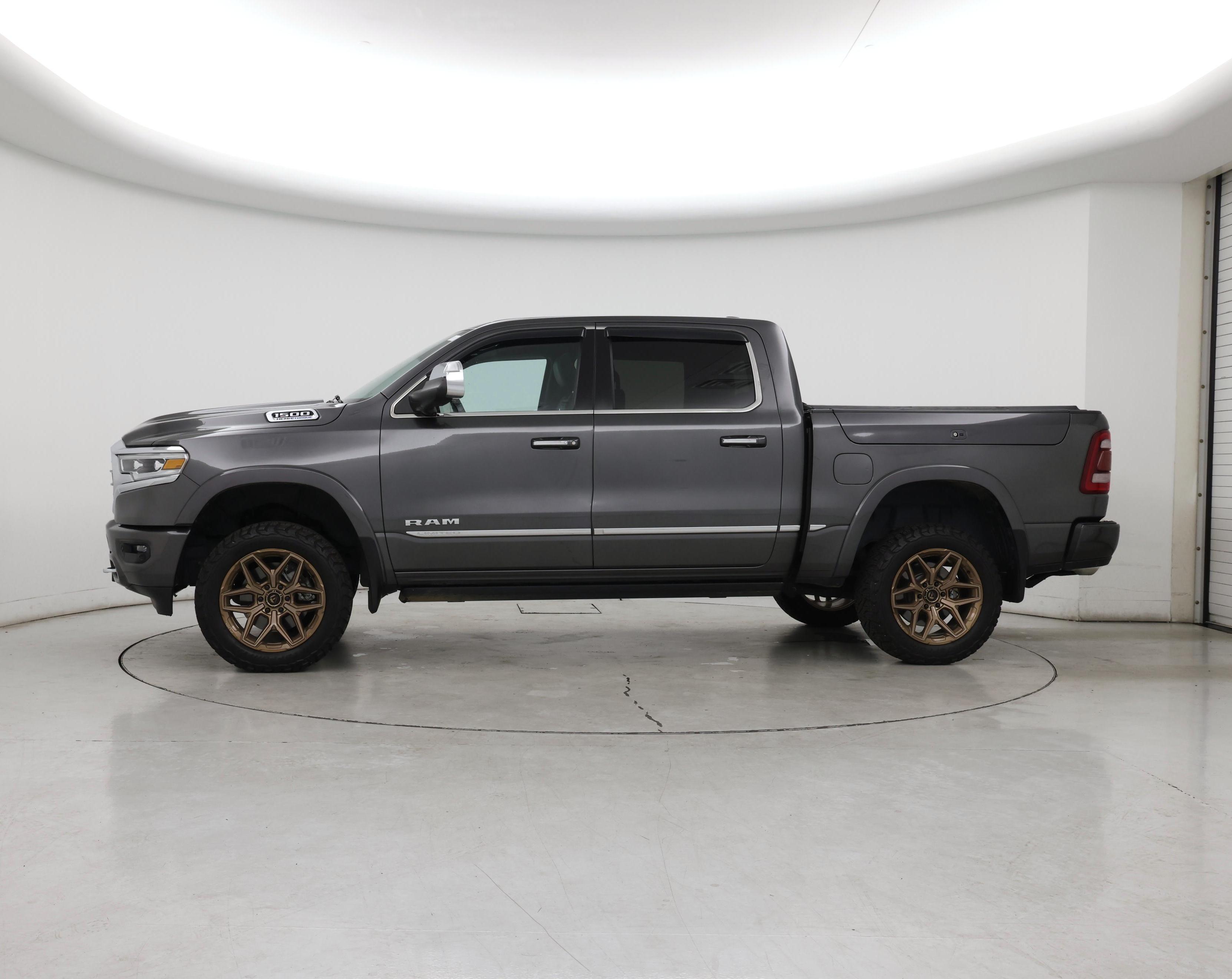 Thumbnail: 2022 RAM 1500 - 3