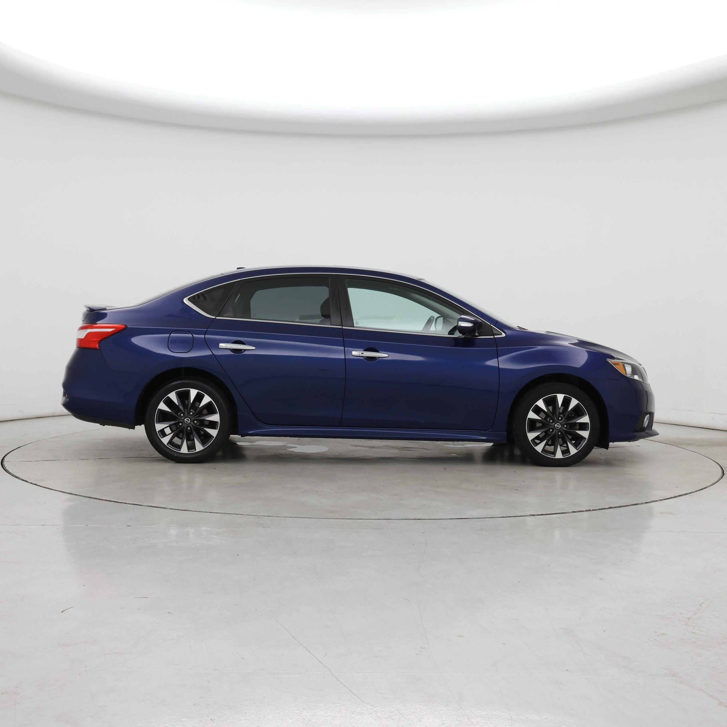 Thumbnail: 2018 Nissan Sentra - 7