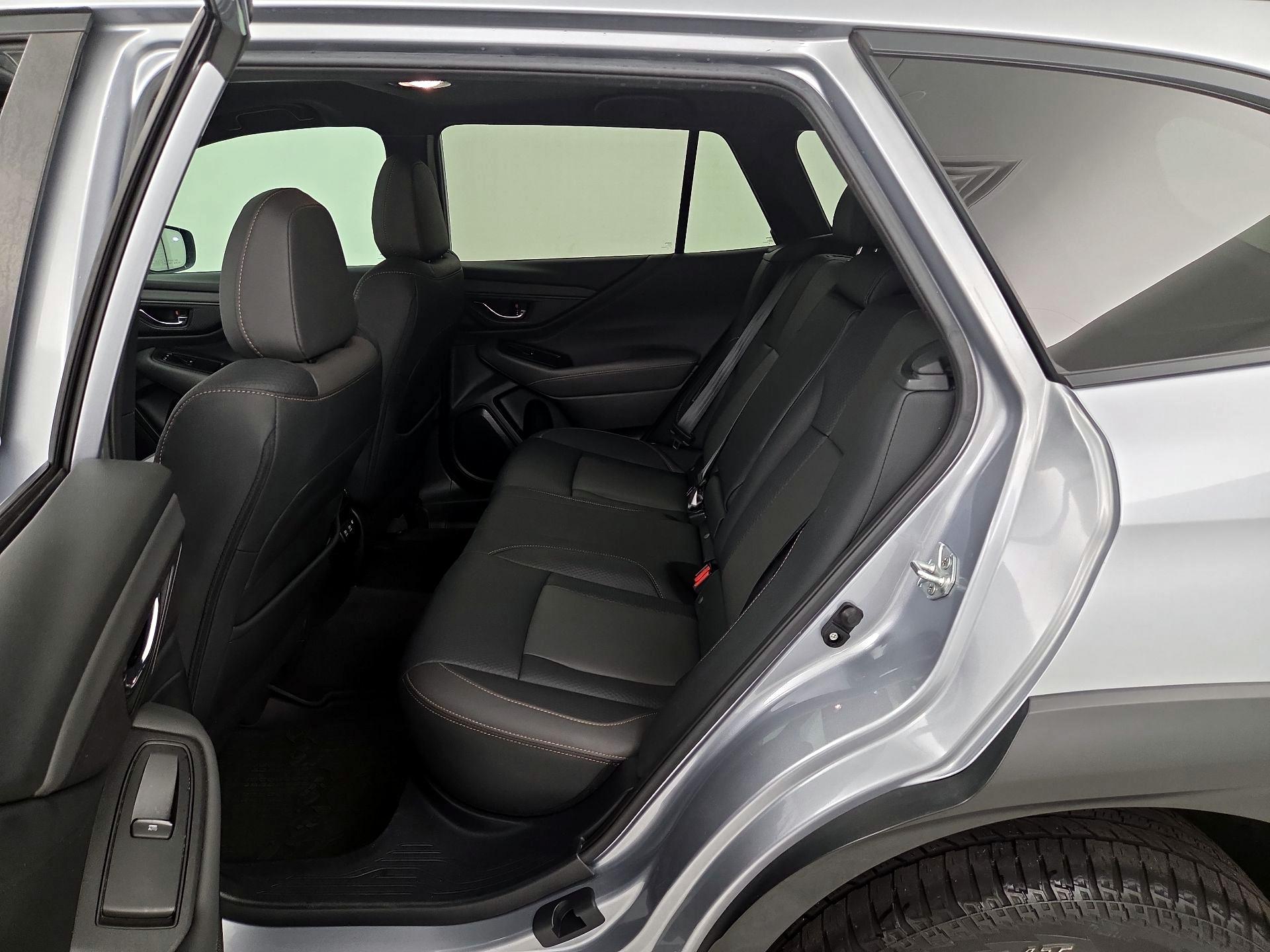 Thumbnail: 2022 Subaru Outback - 19