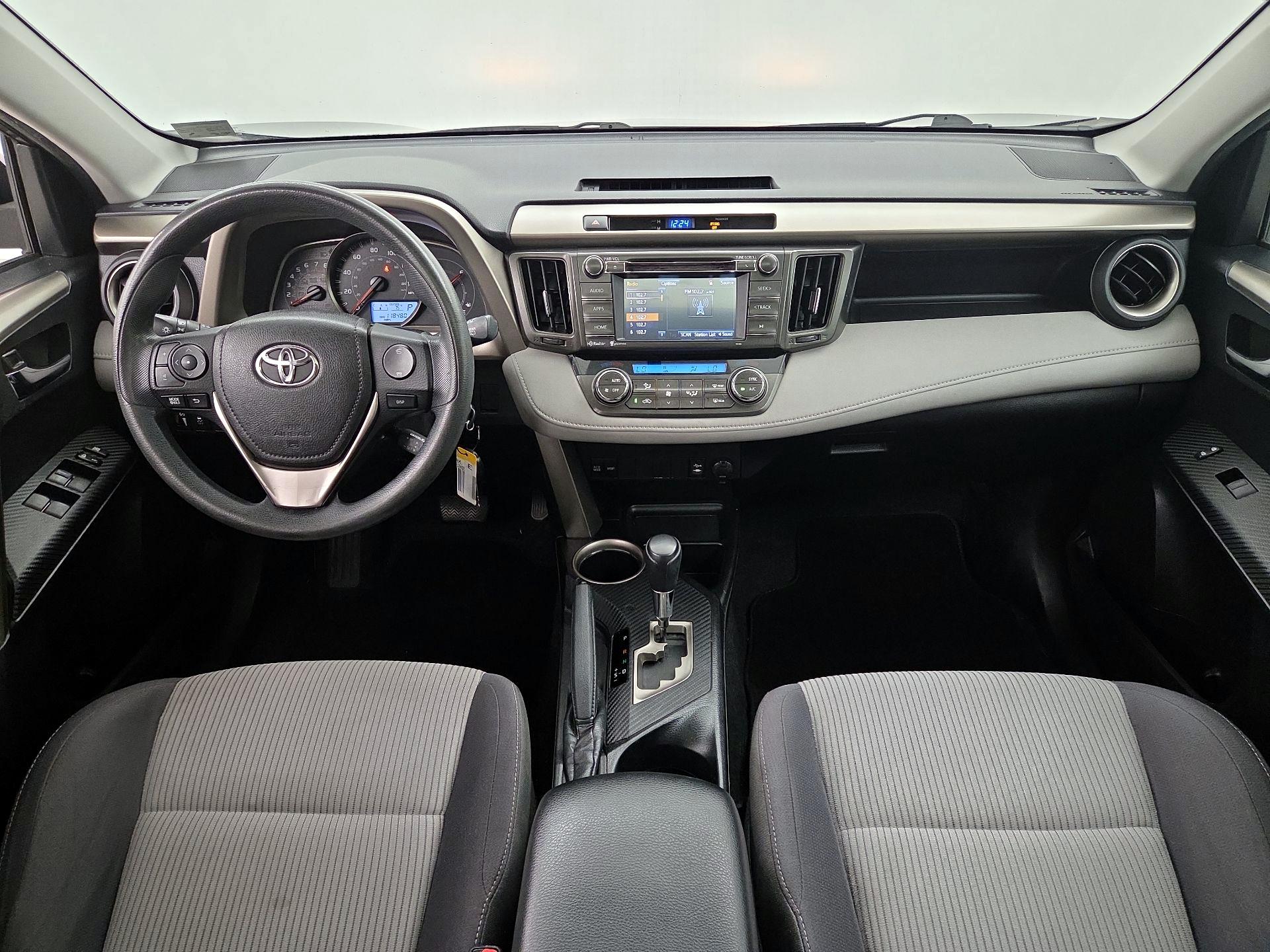 Thumbnail: 2014 Toyota RAV4 - 9