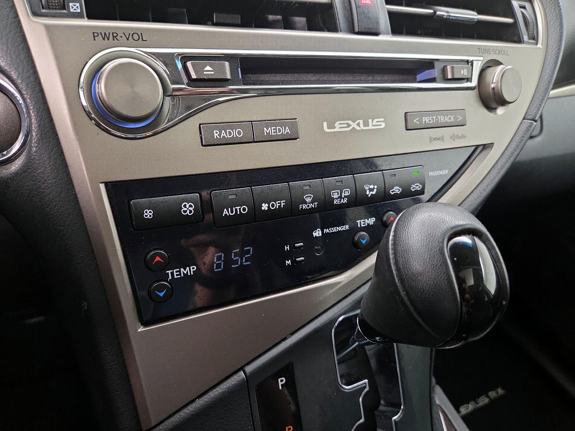 Thumbnail: 2015 Lexus RX - 16