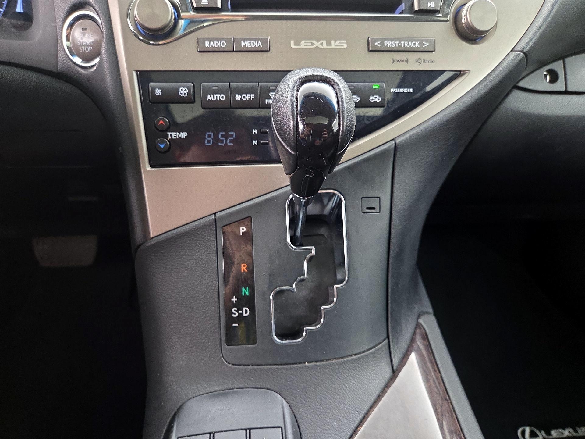 Thumbnail: 2015 Lexus RX - 17
