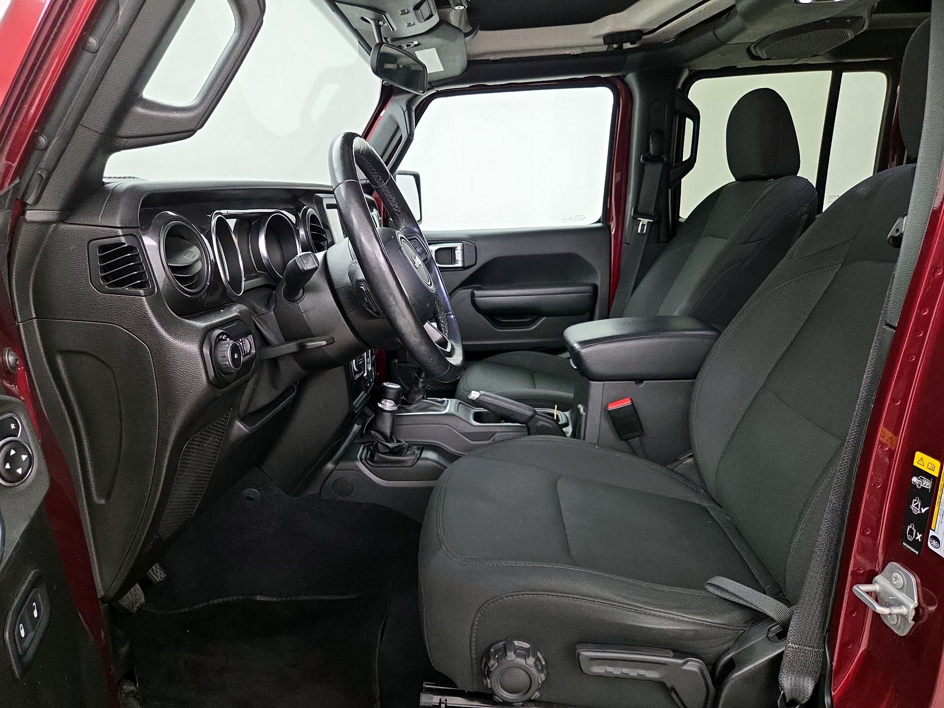 Thumbnail: 2021 Jeep Wrangler - 11