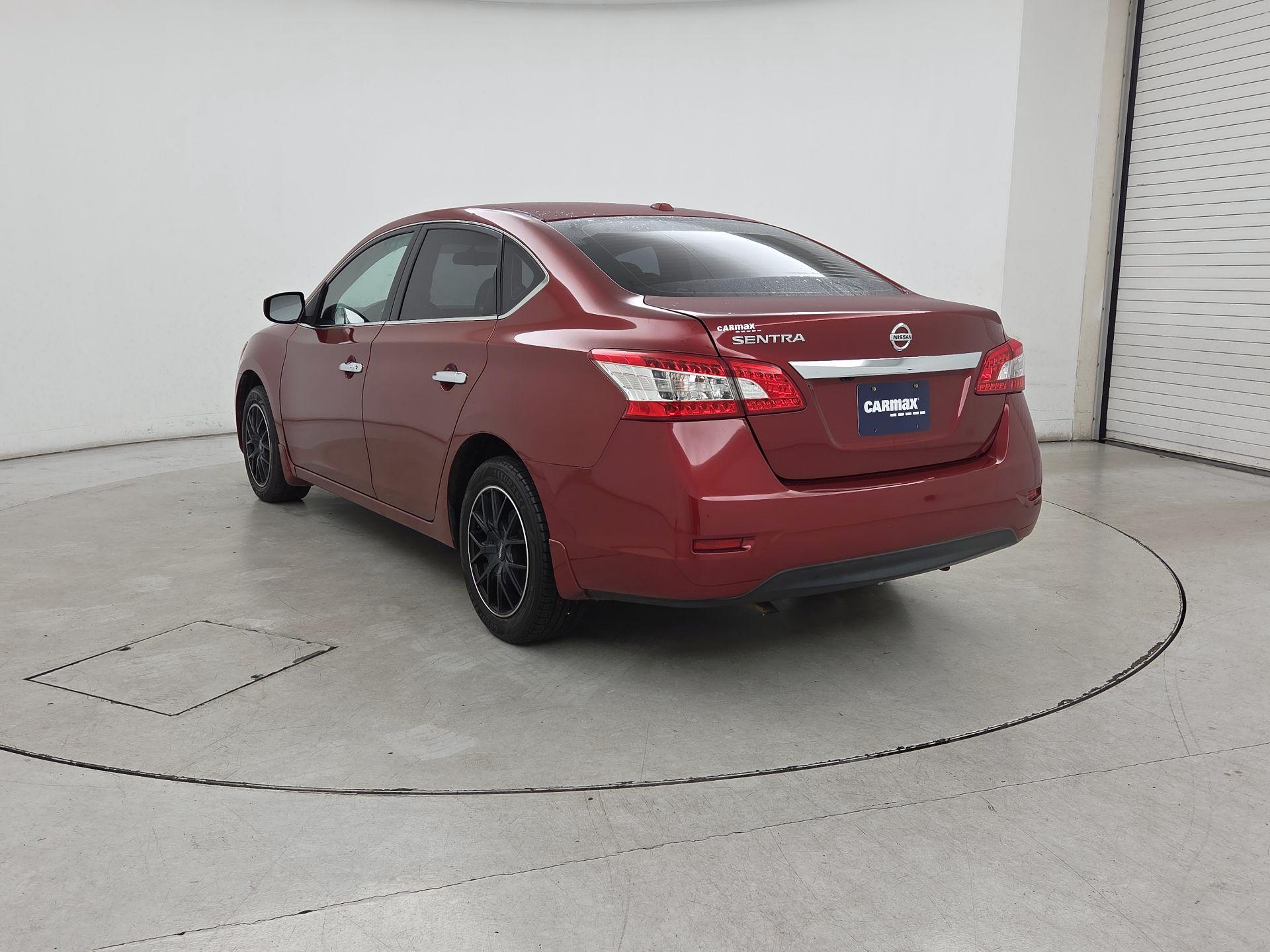 Thumbnail: 2015 Nissan Sentra - 7