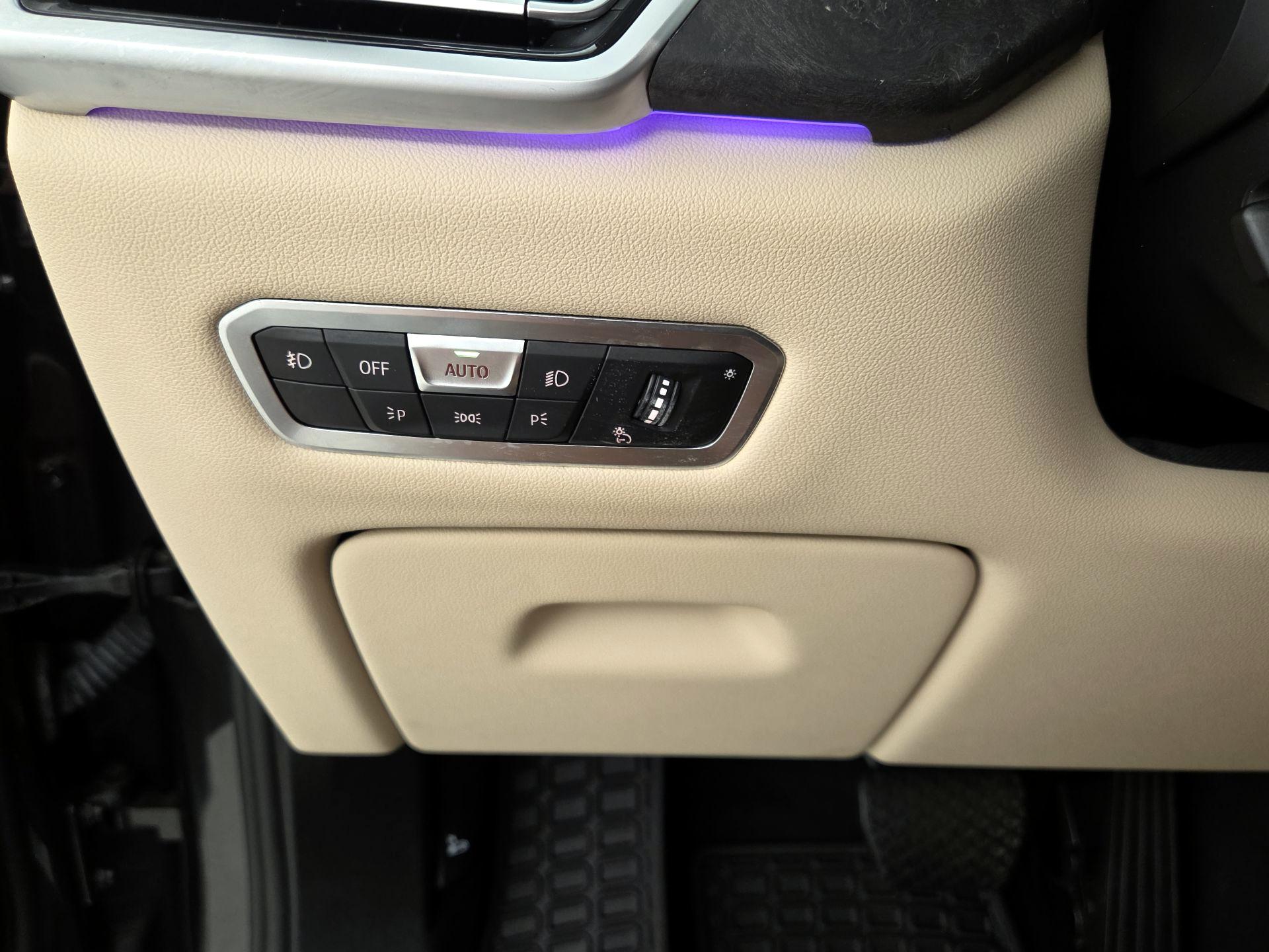Thumbnail: 2021 BMW X5 - 13