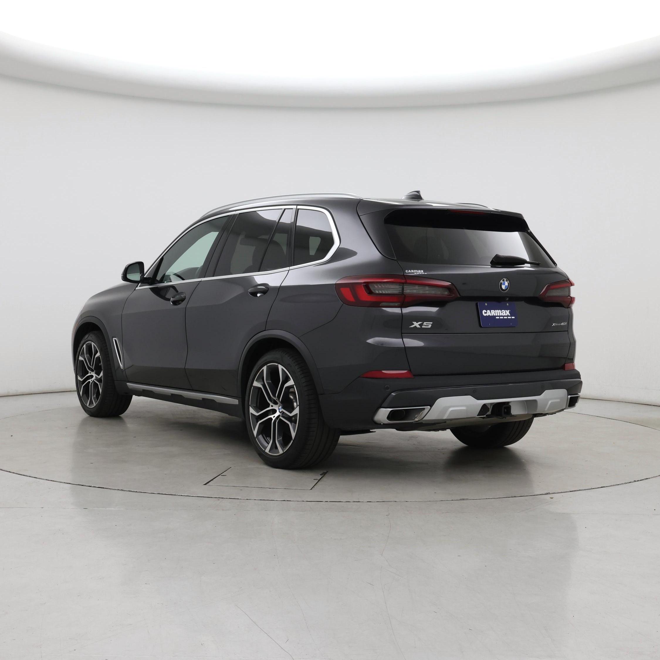 Thumbnail: 2021 BMW X5 - 2