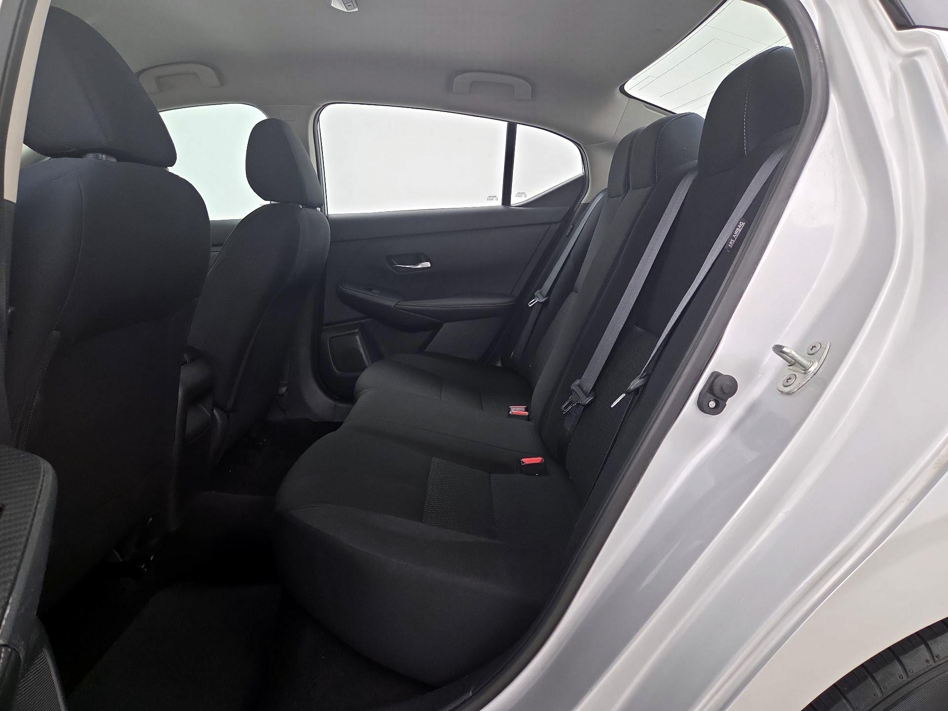 Thumbnail: 2021 Nissan Sentra - 19
