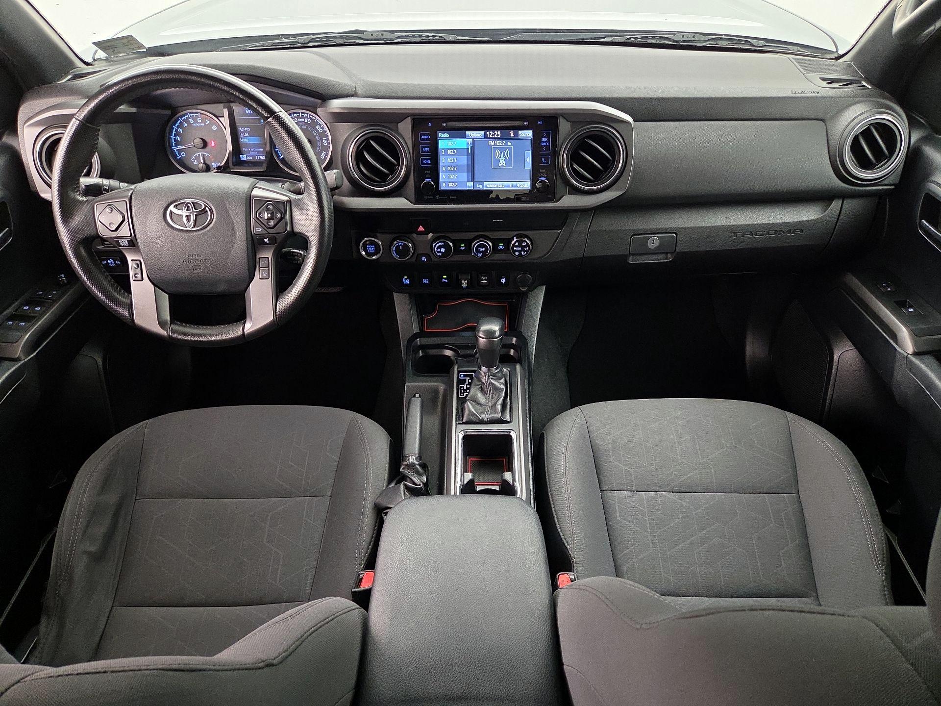 Thumbnail: 2019 Toyota Tacoma - 9