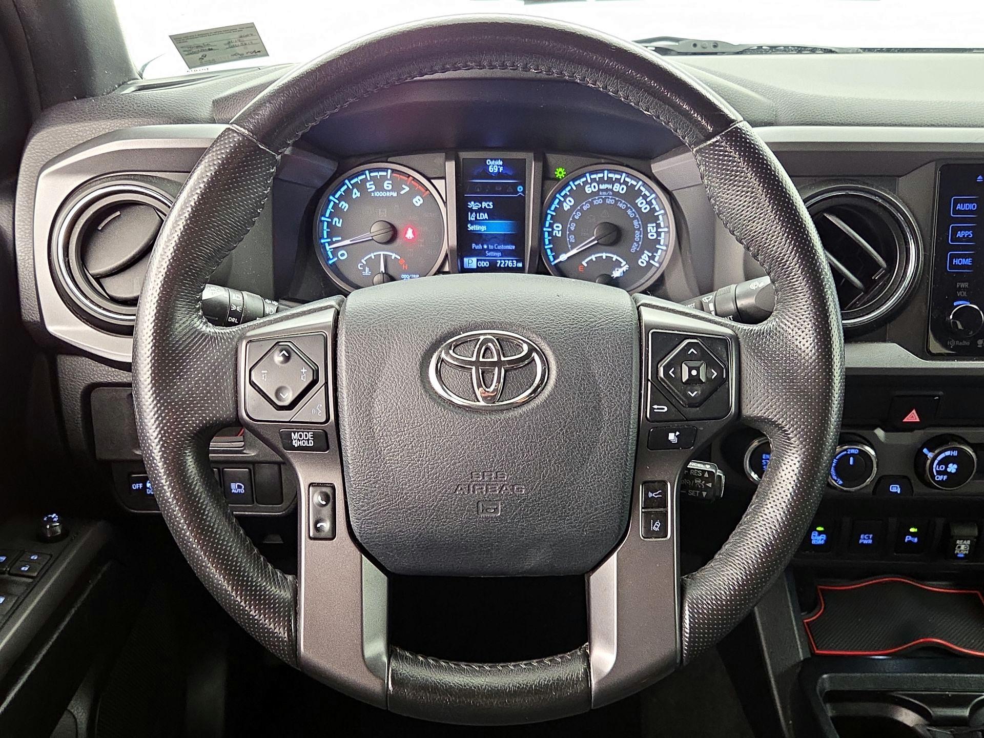 Thumbnail: 2019 Toyota Tacoma - 10