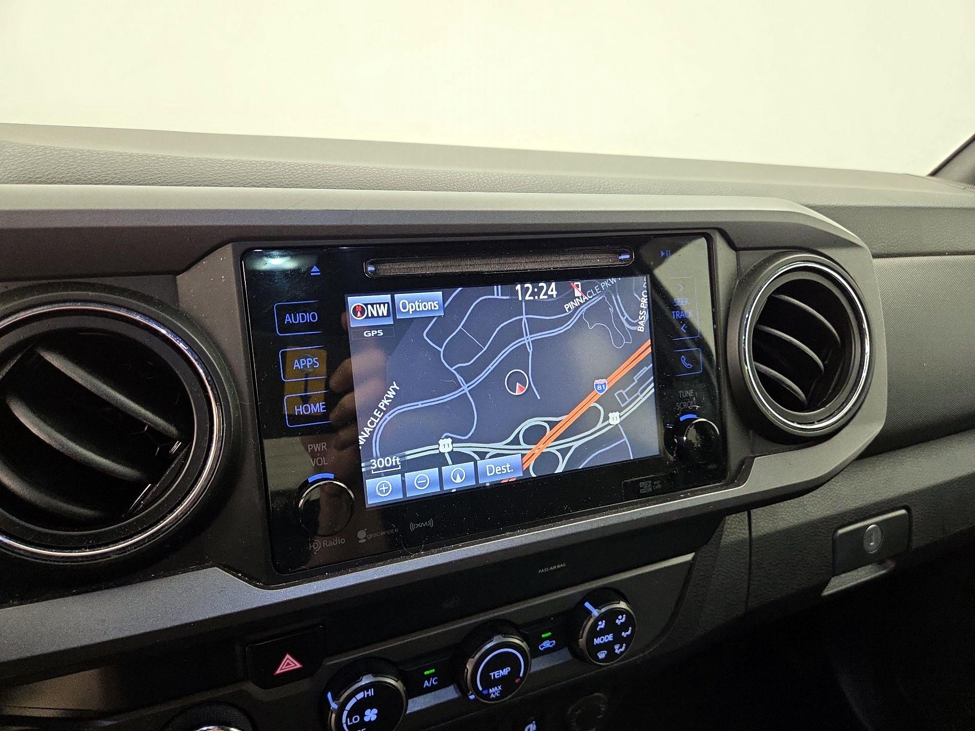 Thumbnail: 2019 Toyota Tacoma - 14