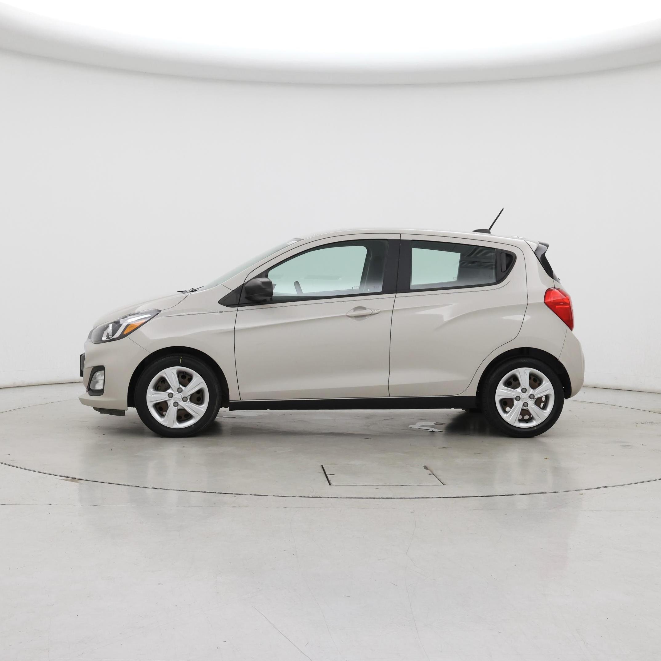 Thumbnail: 2020 Chevrolet Spark - 3
