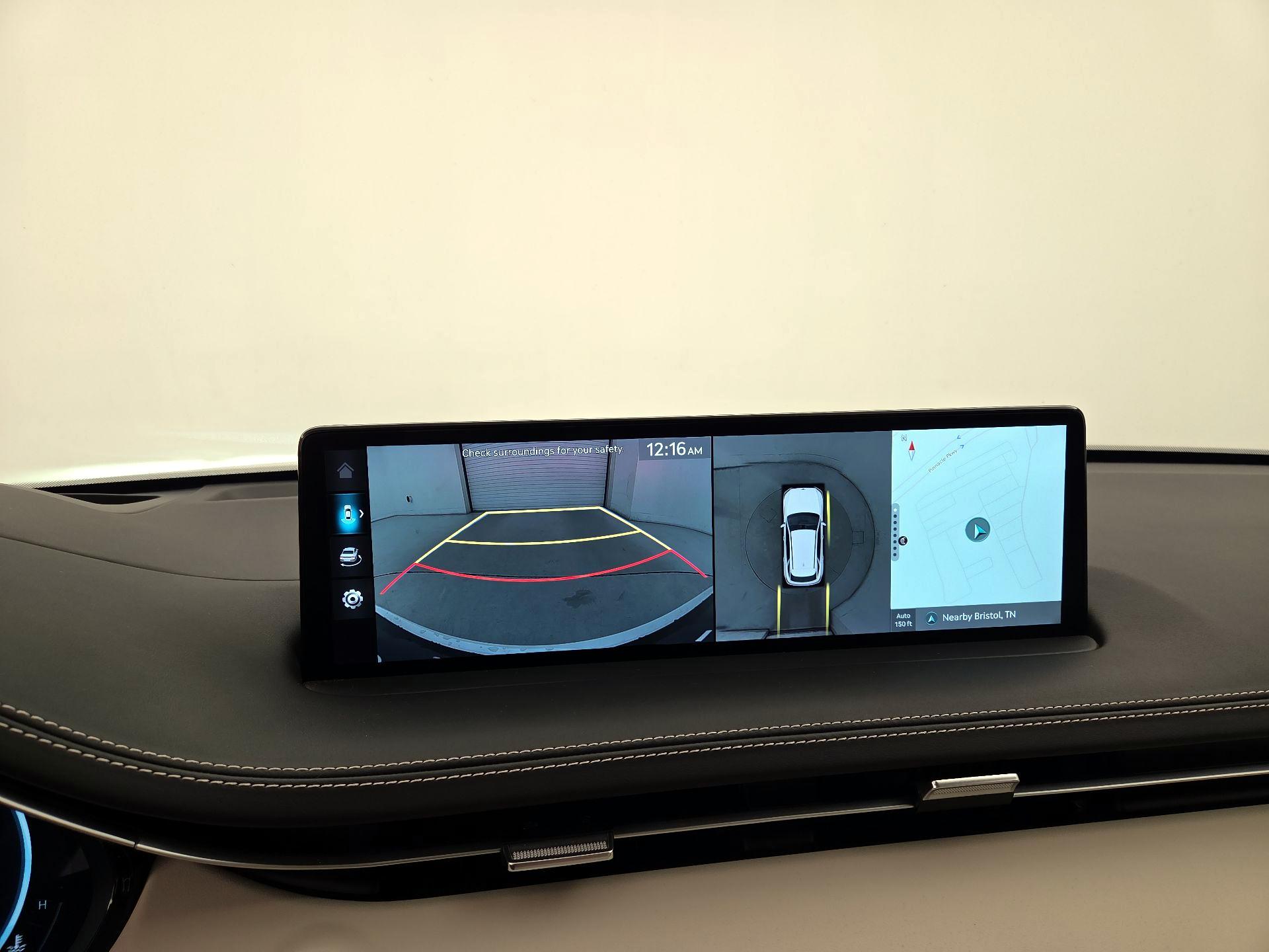Thumbnail: 2025 Genesis GV70 - 15