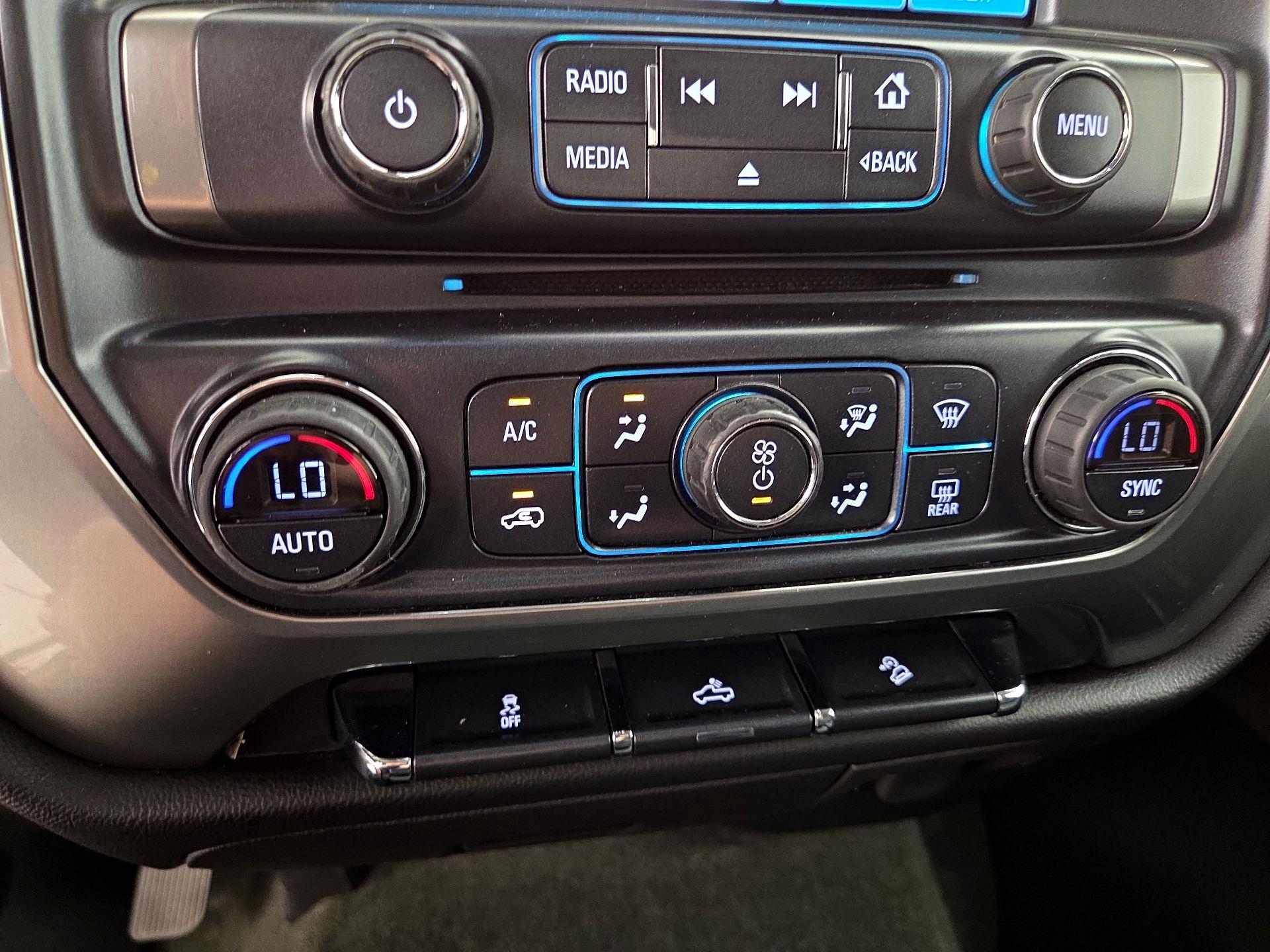 Thumbnail: 2017 Chevrolet Silverado 1500 - 16