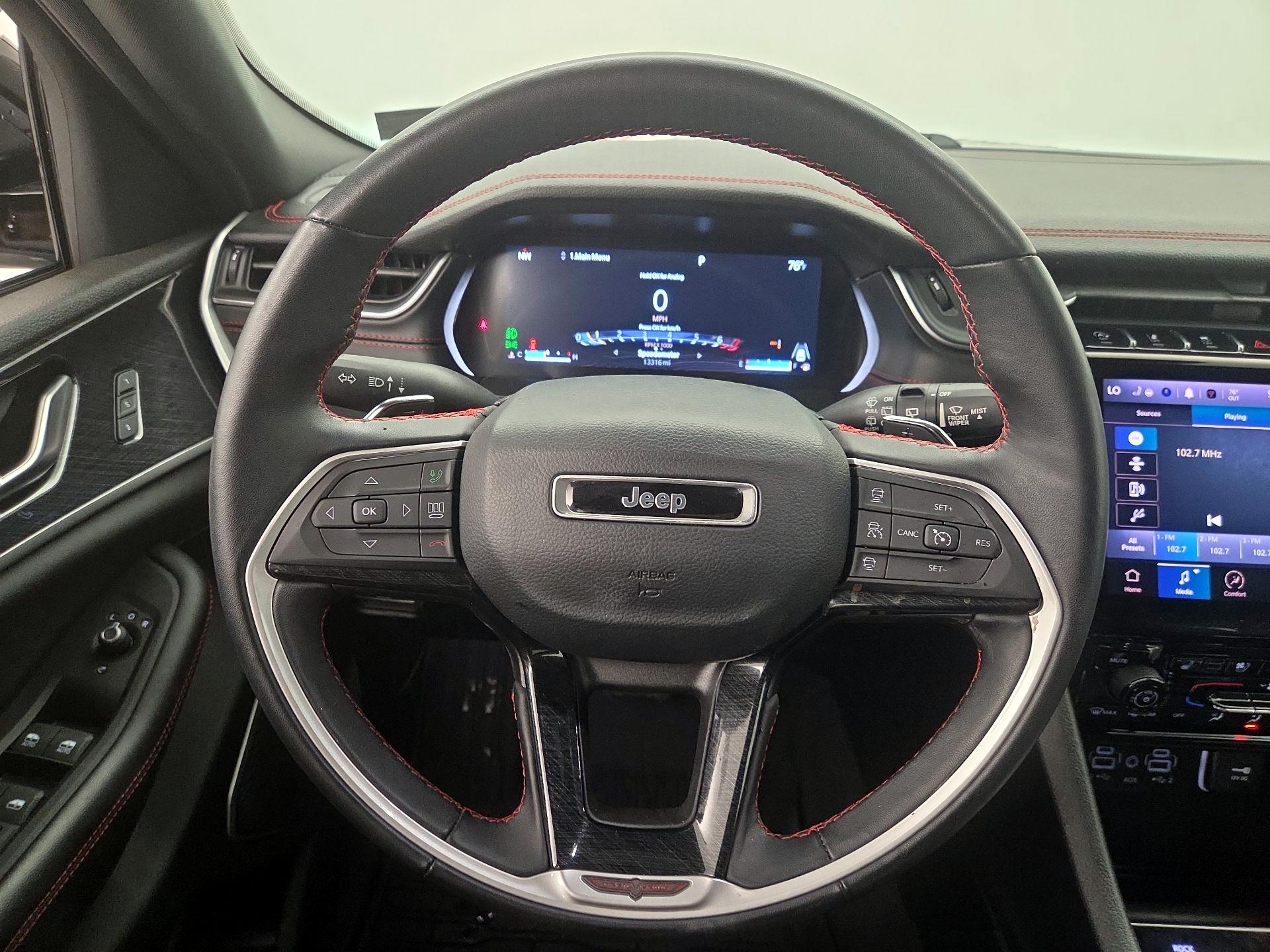 Thumbnail: 2022 Jeep Grand Cherokee - 10