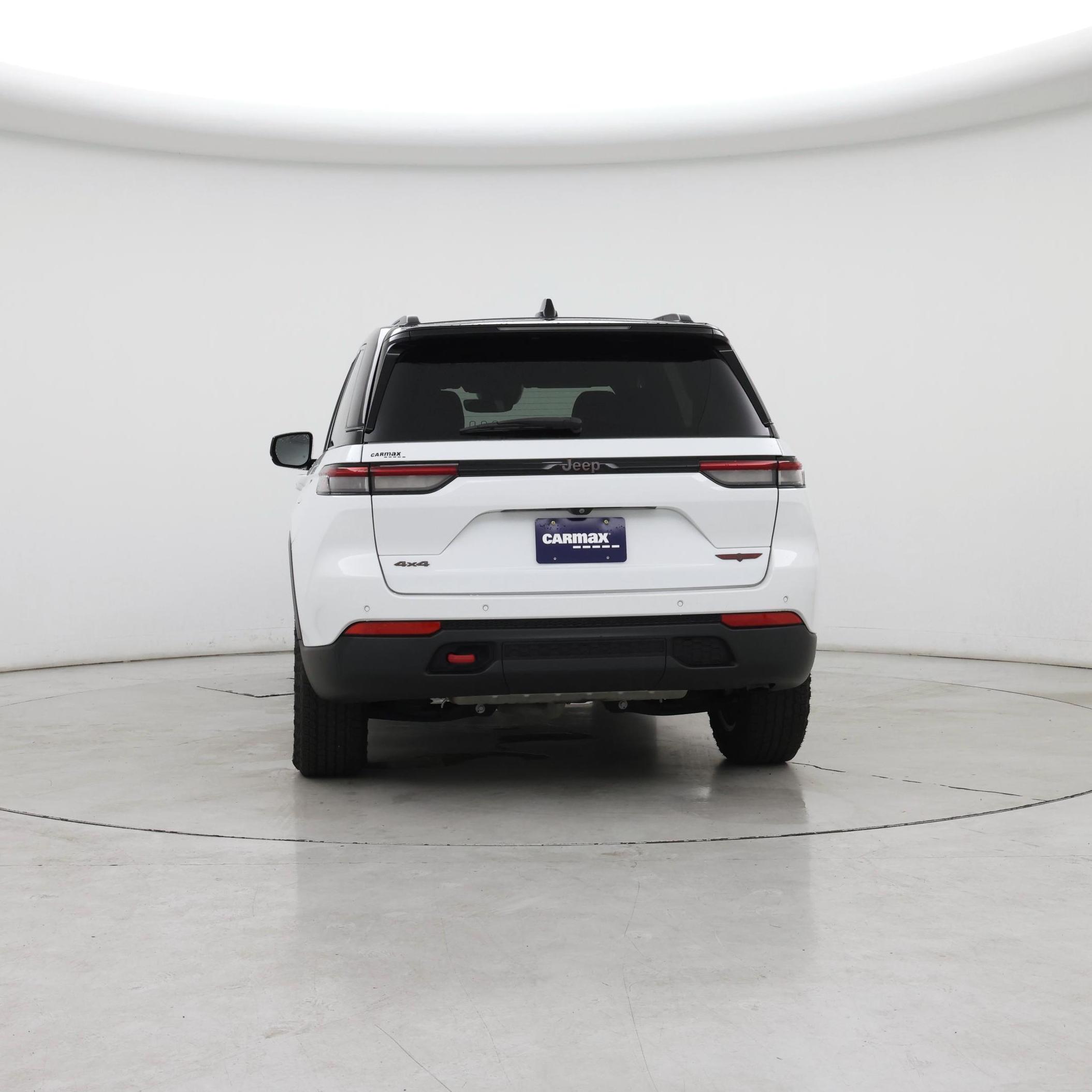 Thumbnail: 2022 Jeep Grand Cherokee - 6