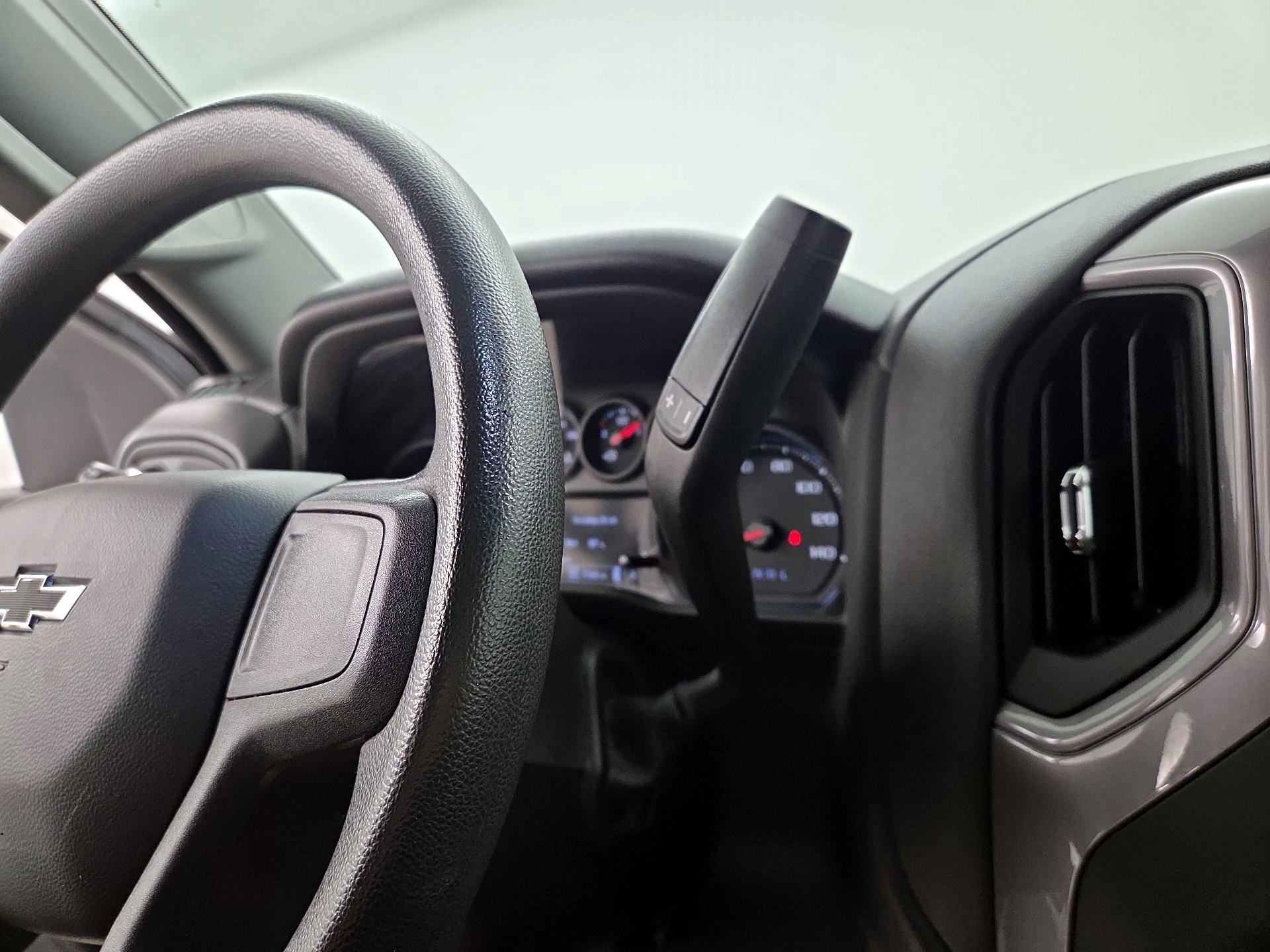 Thumbnail: 2022 Chevrolet Silverado 1500 - 17