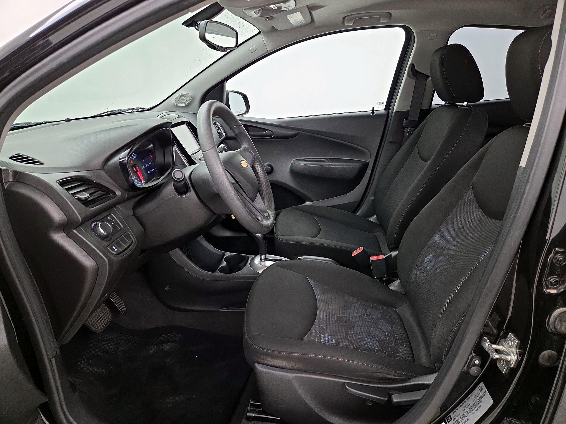 Thumbnail: 2017 Chevrolet Spark - 11