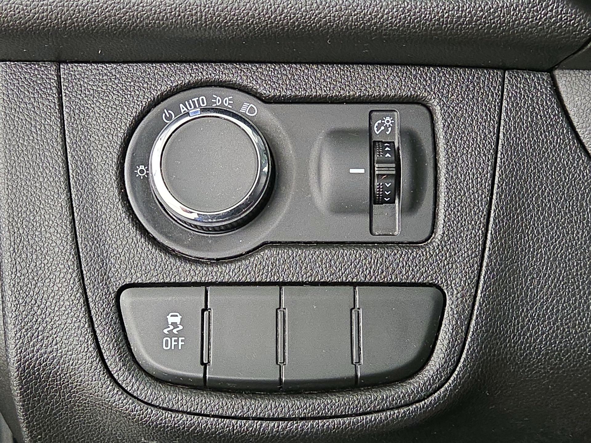 Thumbnail: 2017 Chevrolet Spark - 13
