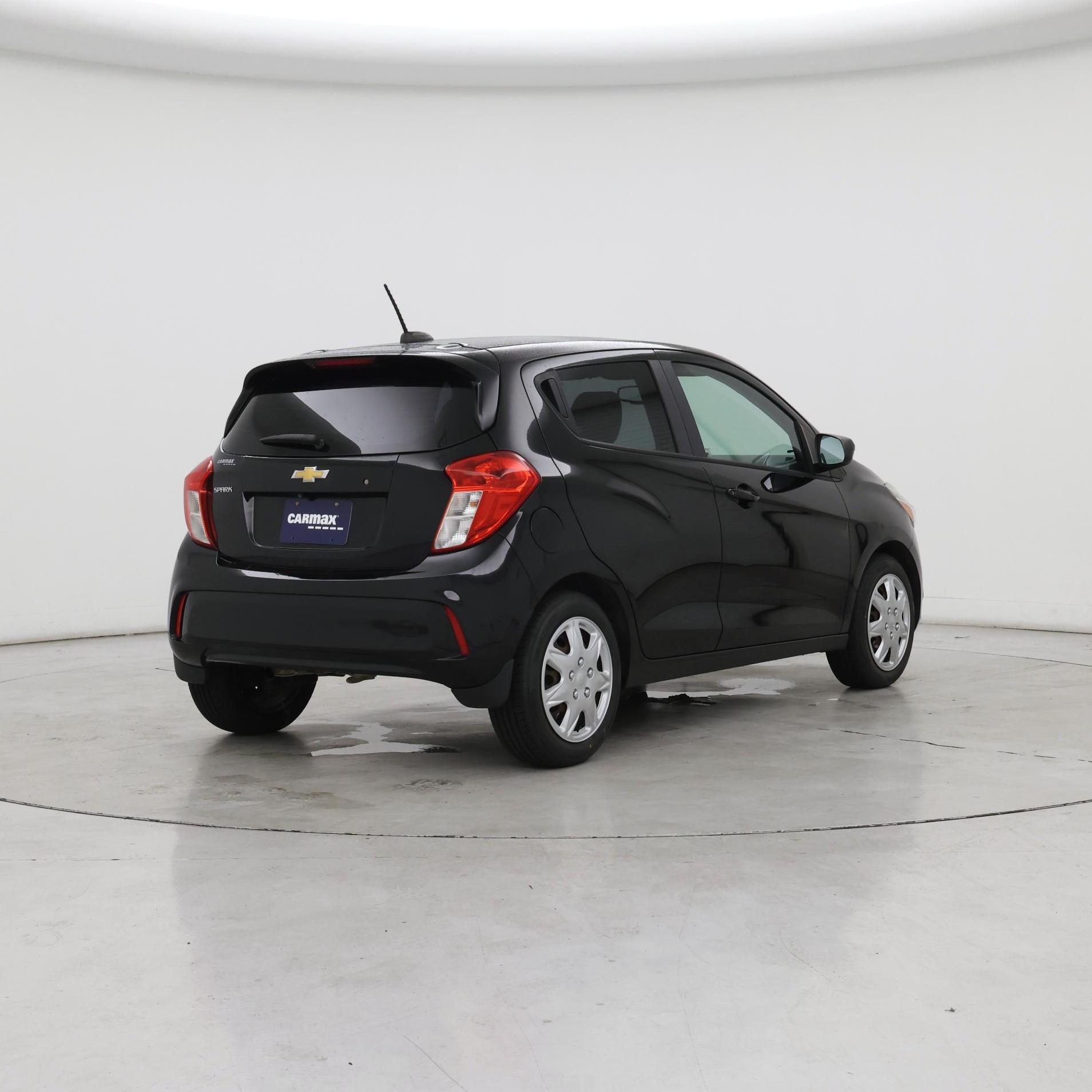 Thumbnail: 2017 Chevrolet Spark - 8