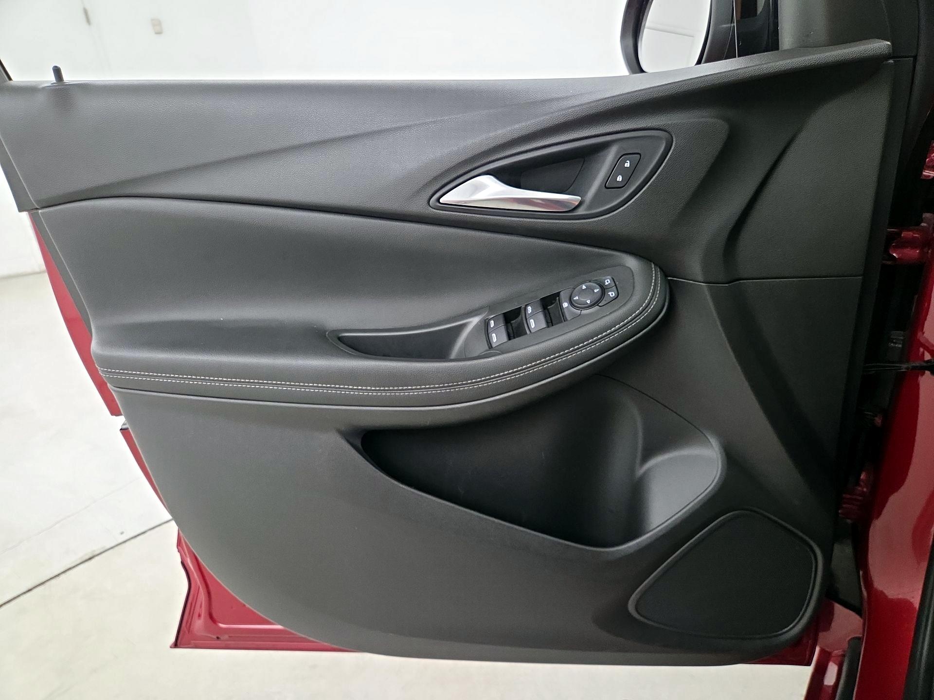 Thumbnail: 2020 Buick Encore GX - 12