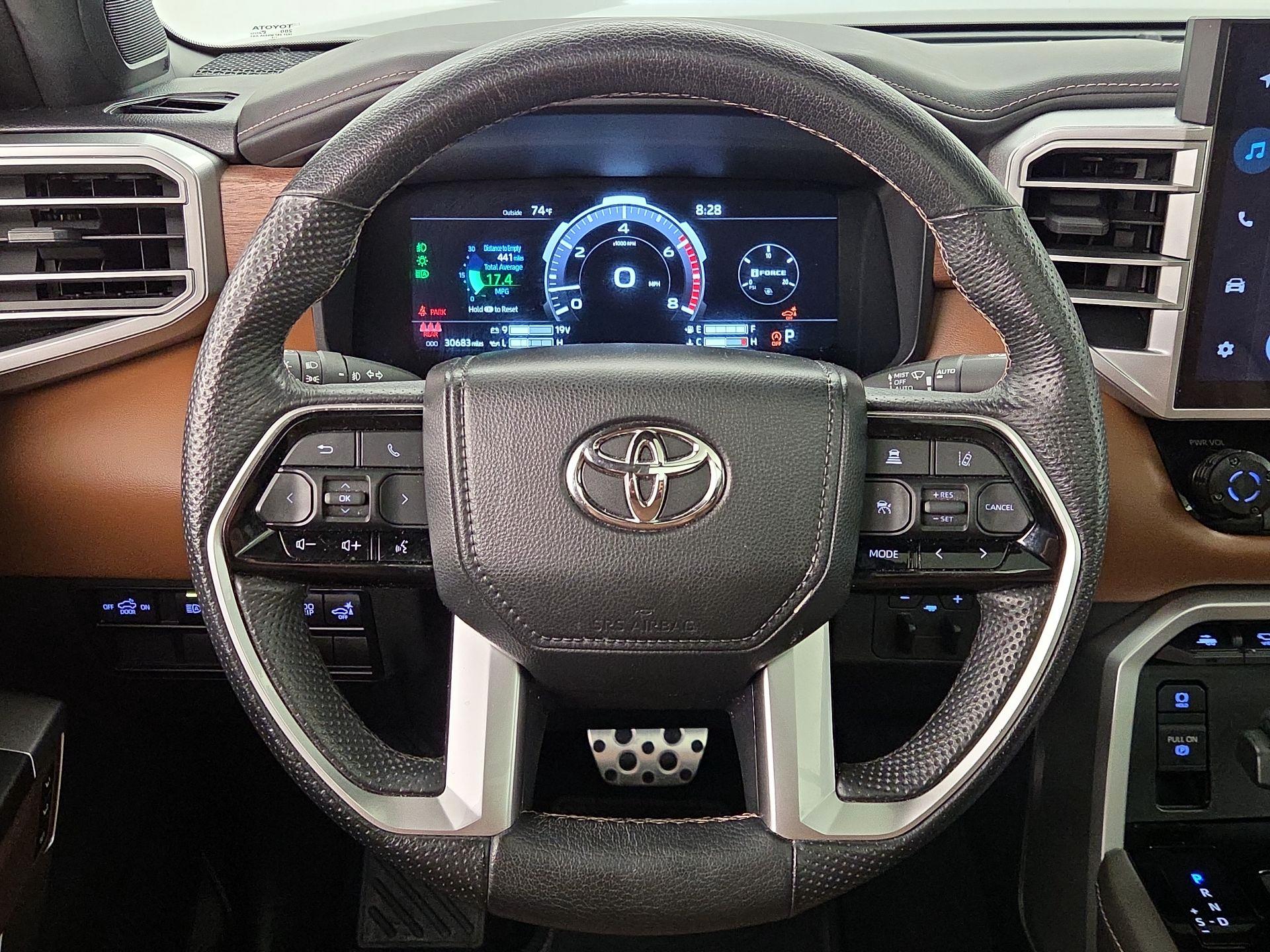 Thumbnail: 2023 Toyota Tundra - 10