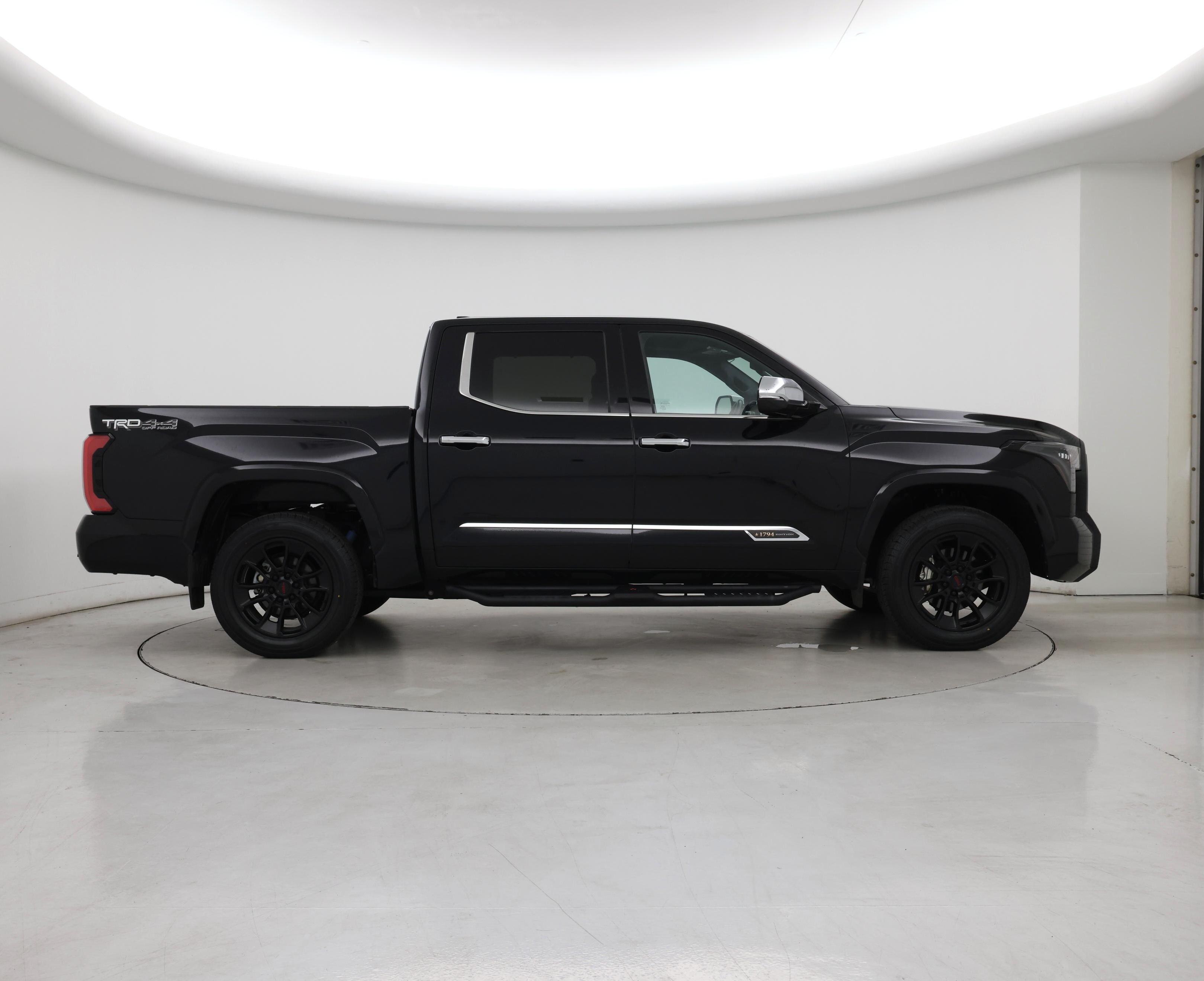 Thumbnail: 2023 Toyota Tundra - 7