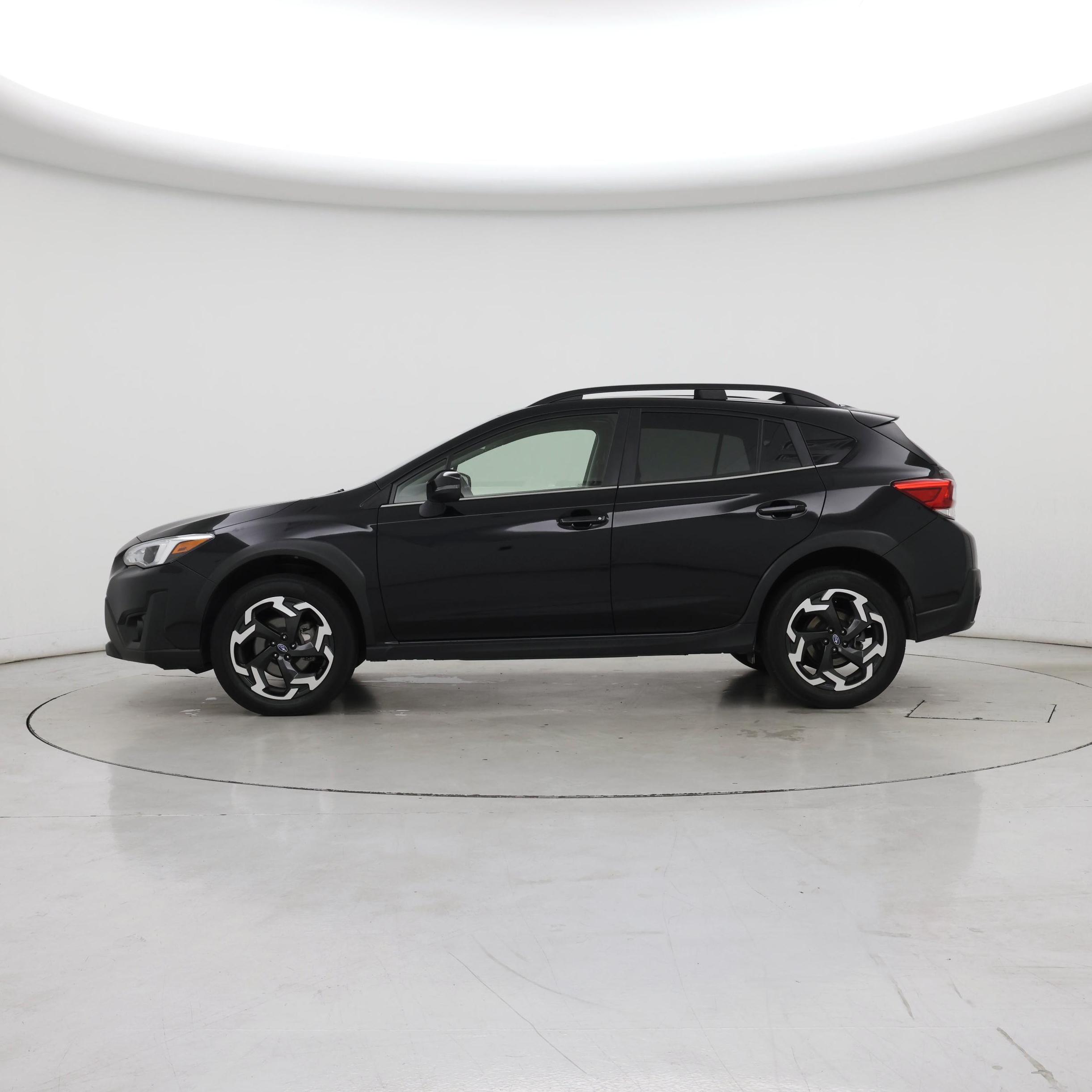 Thumbnail: 2021 Subaru Crosstrek - 3