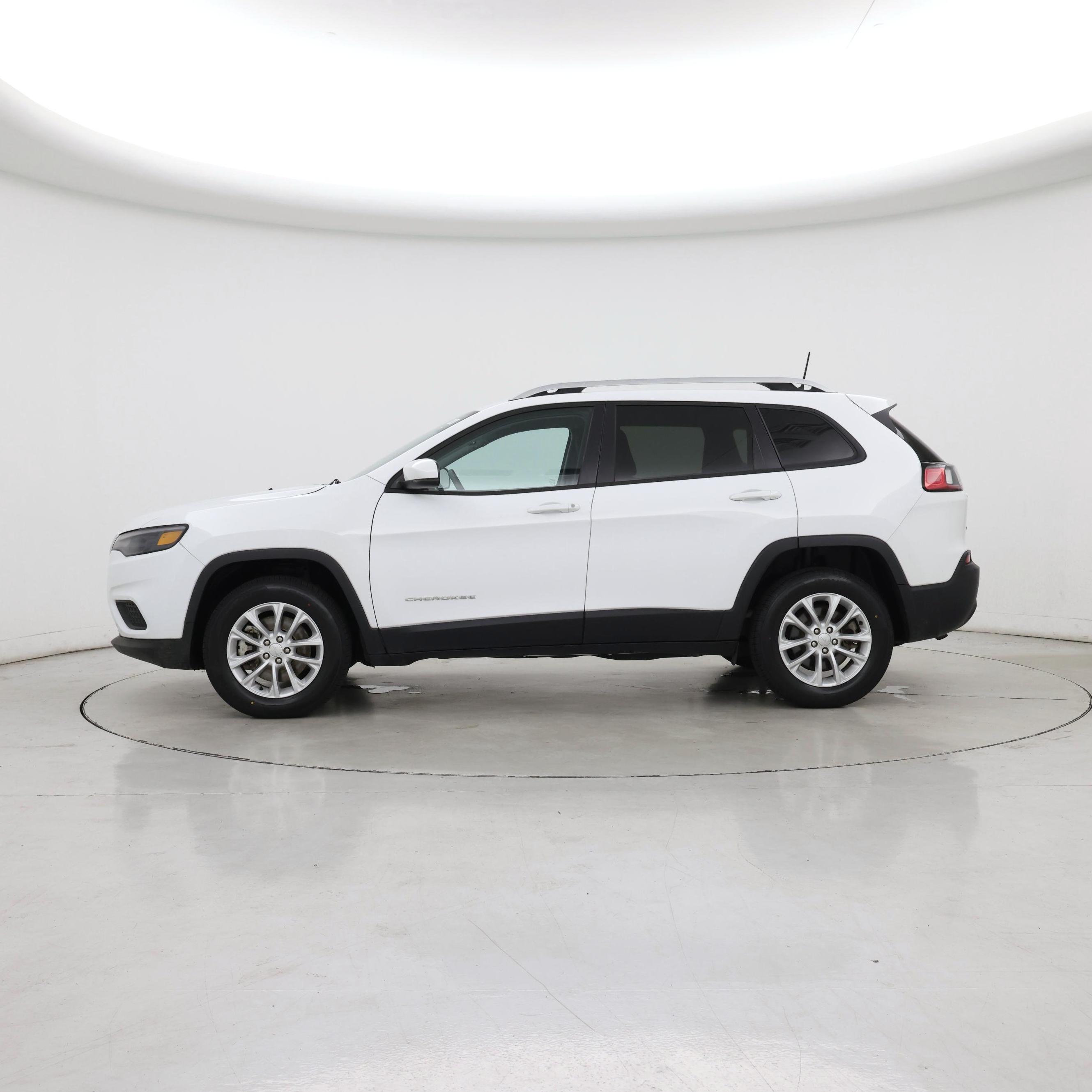 Thumbnail: 2021 Jeep Cherokee - 3