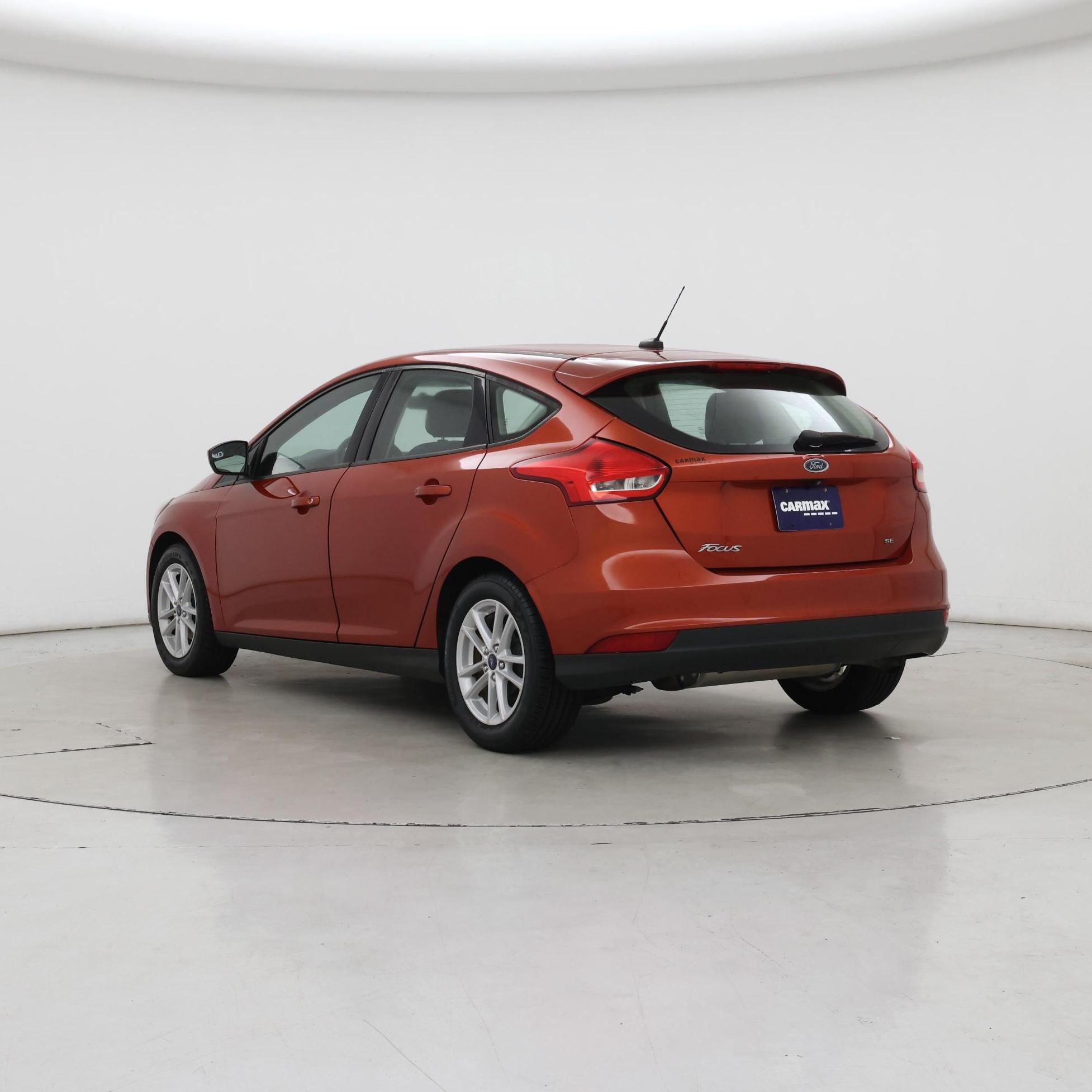 Thumbnail: 2018 Ford Focus - 2