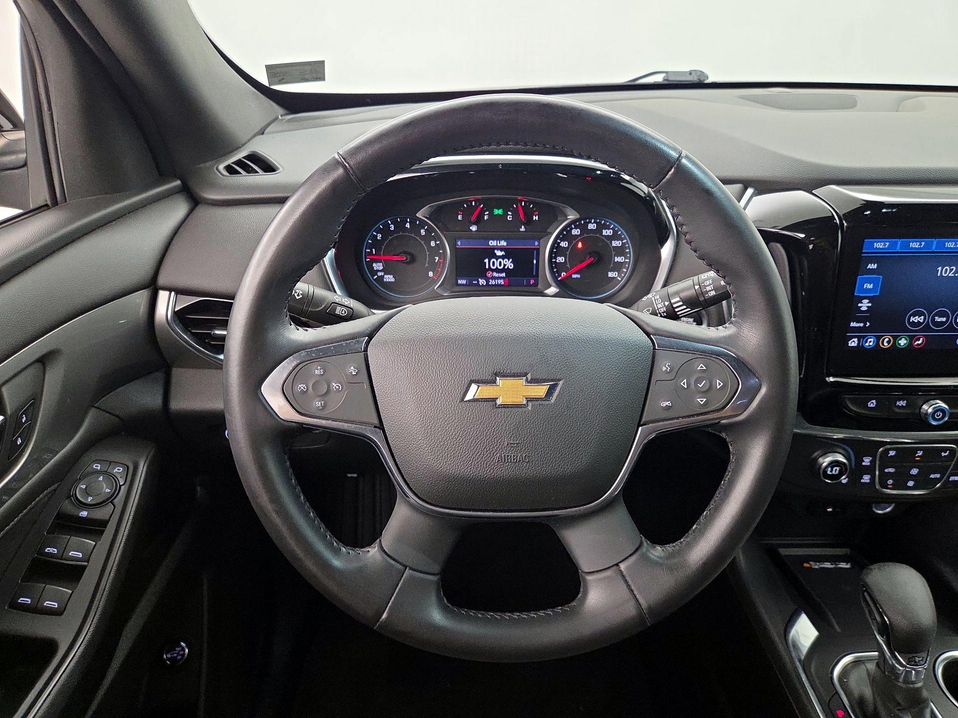 Thumbnail: 2022 Chevrolet Traverse - 10