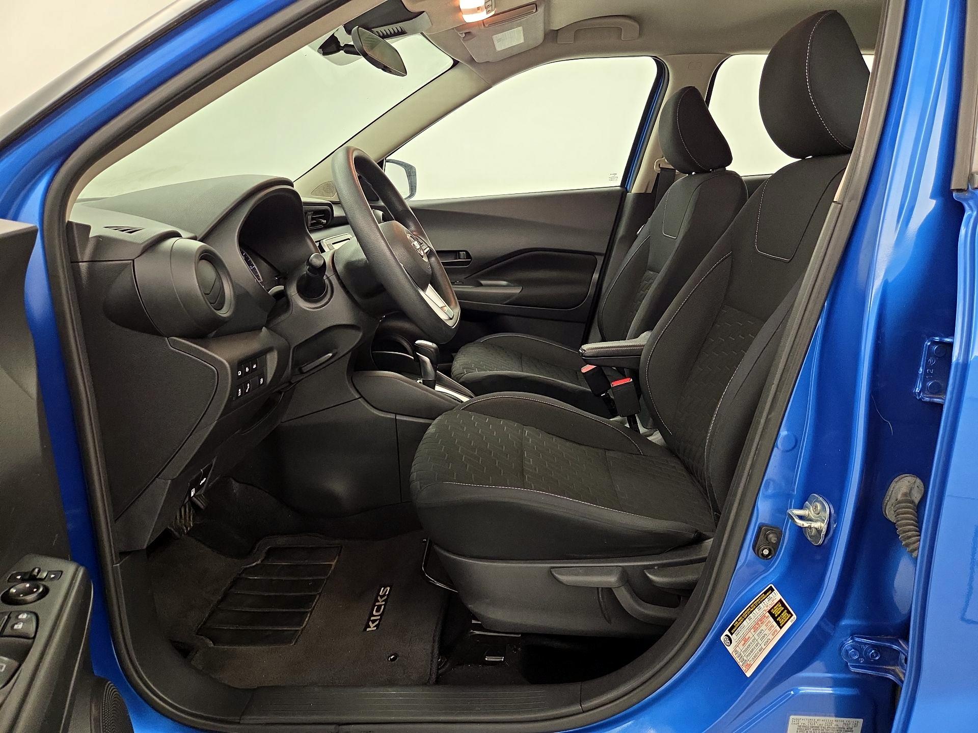 Thumbnail: 2021 Nissan Kicks - 11