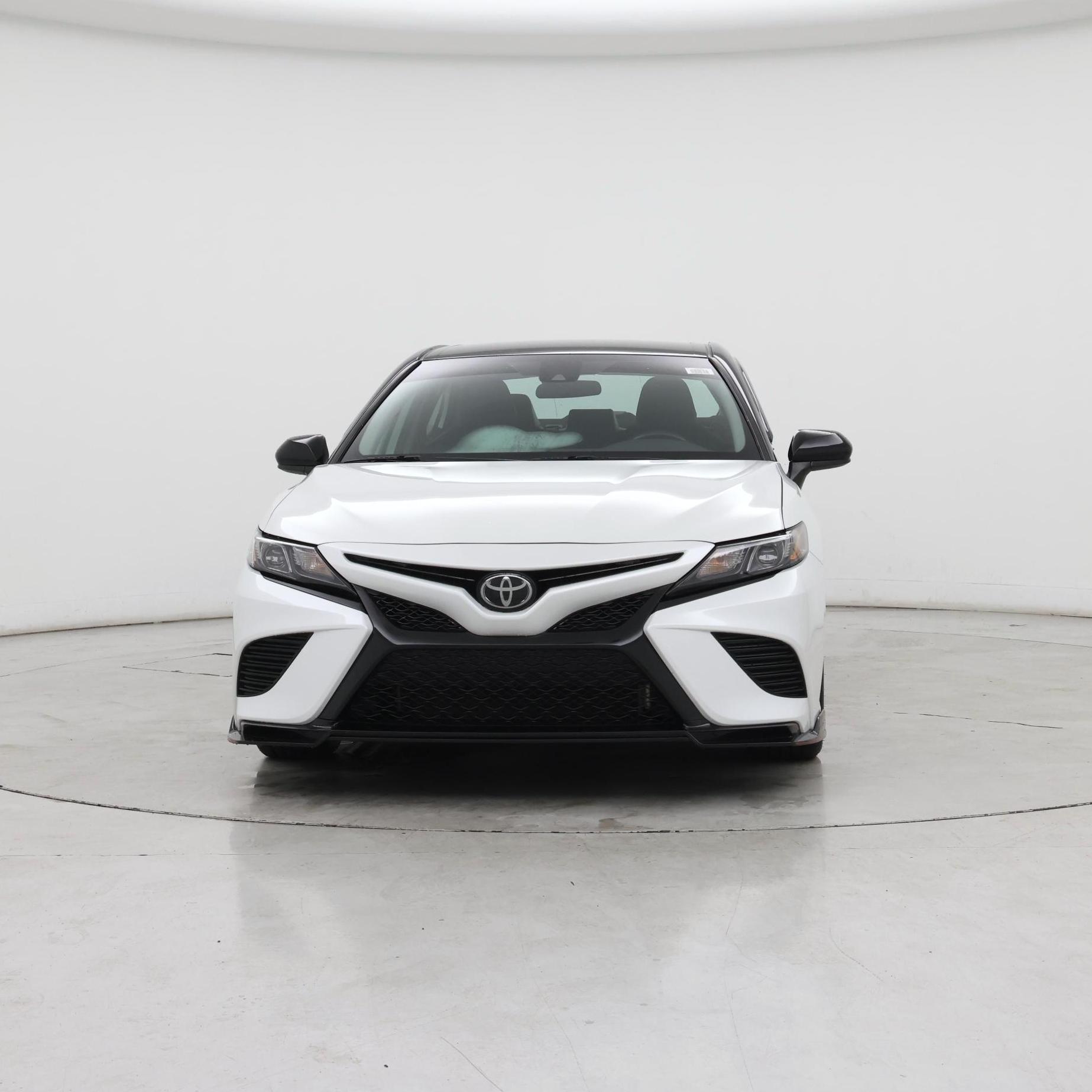 Thumbnail: 2020 Toyota Camry - 5